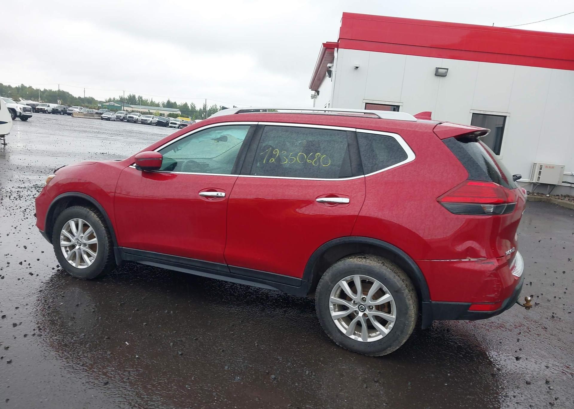 2017 NISSAN ROGUE S