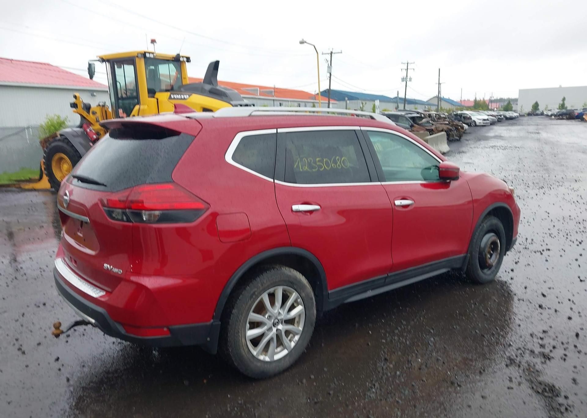 2017 NISSAN ROGUE S