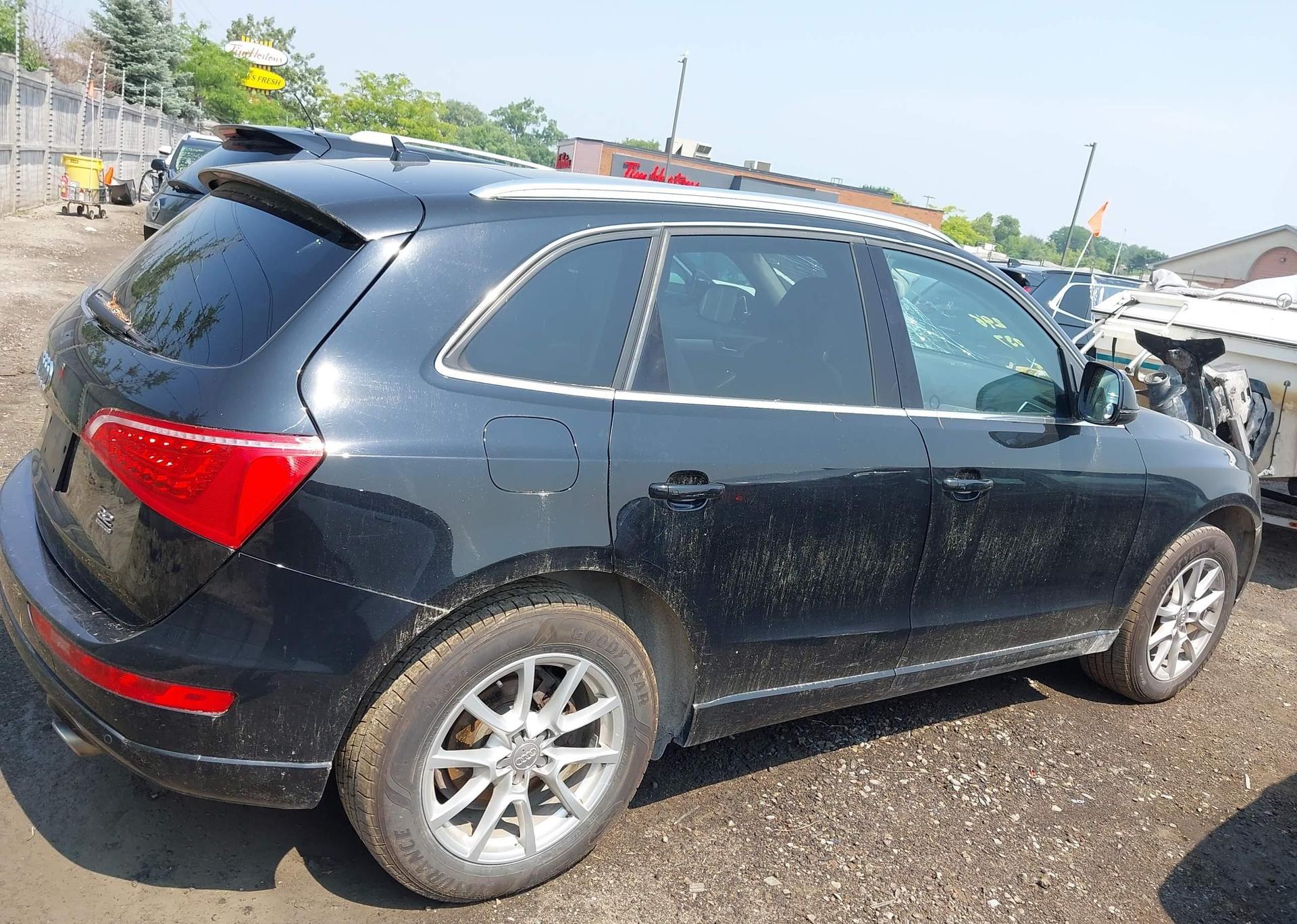 2012 AUDI Q5 3.2 PREMIUM