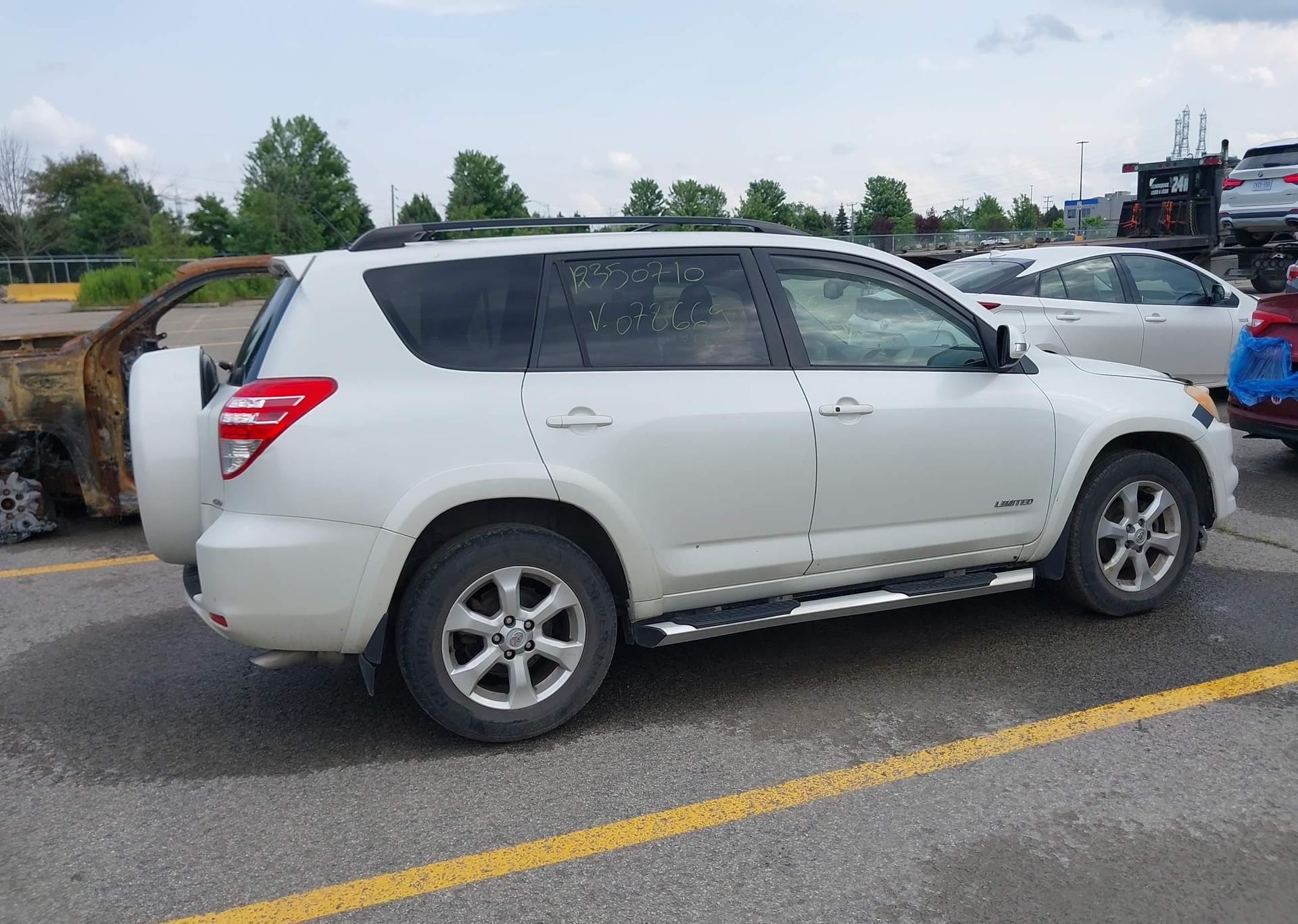 2009 TOYOTA RAV4 LIMITED V6