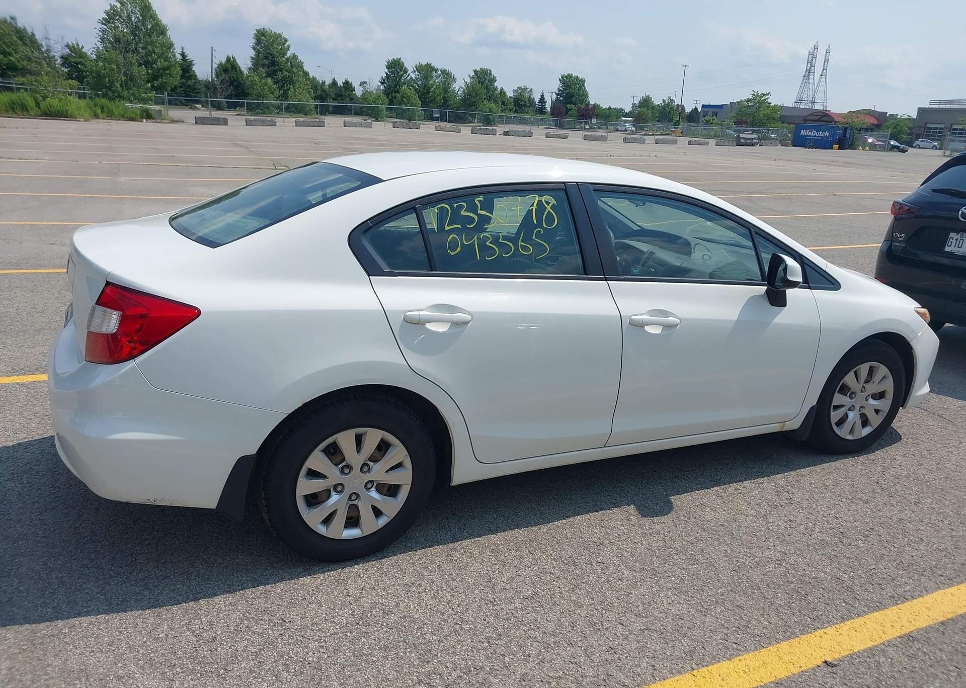 2012 HONDA CIVIC LX