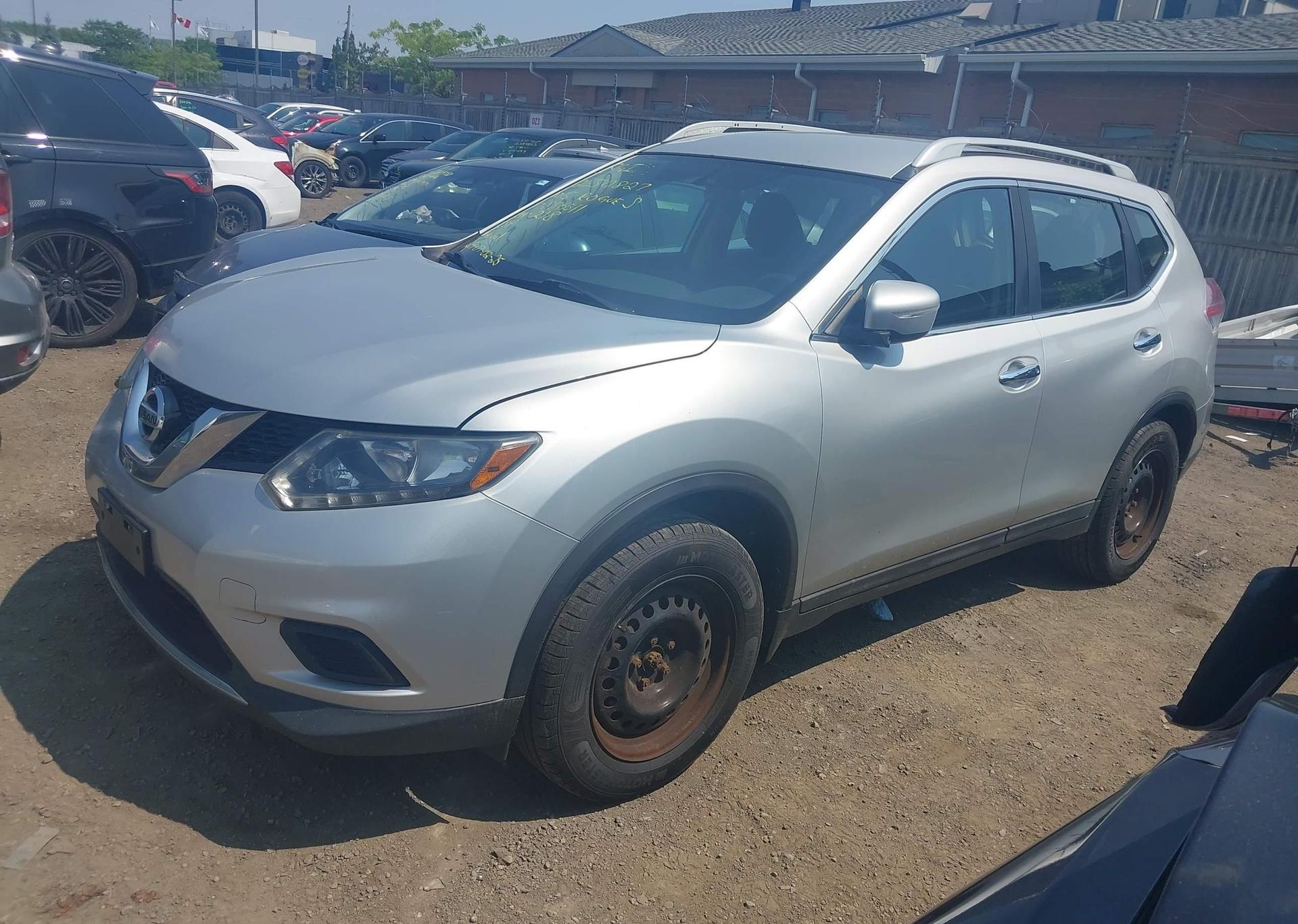 2015 NISSAN ROGUE S
