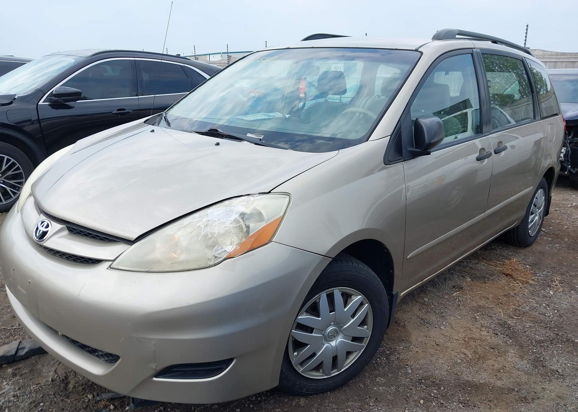 2006 TOYOTA SIENNA