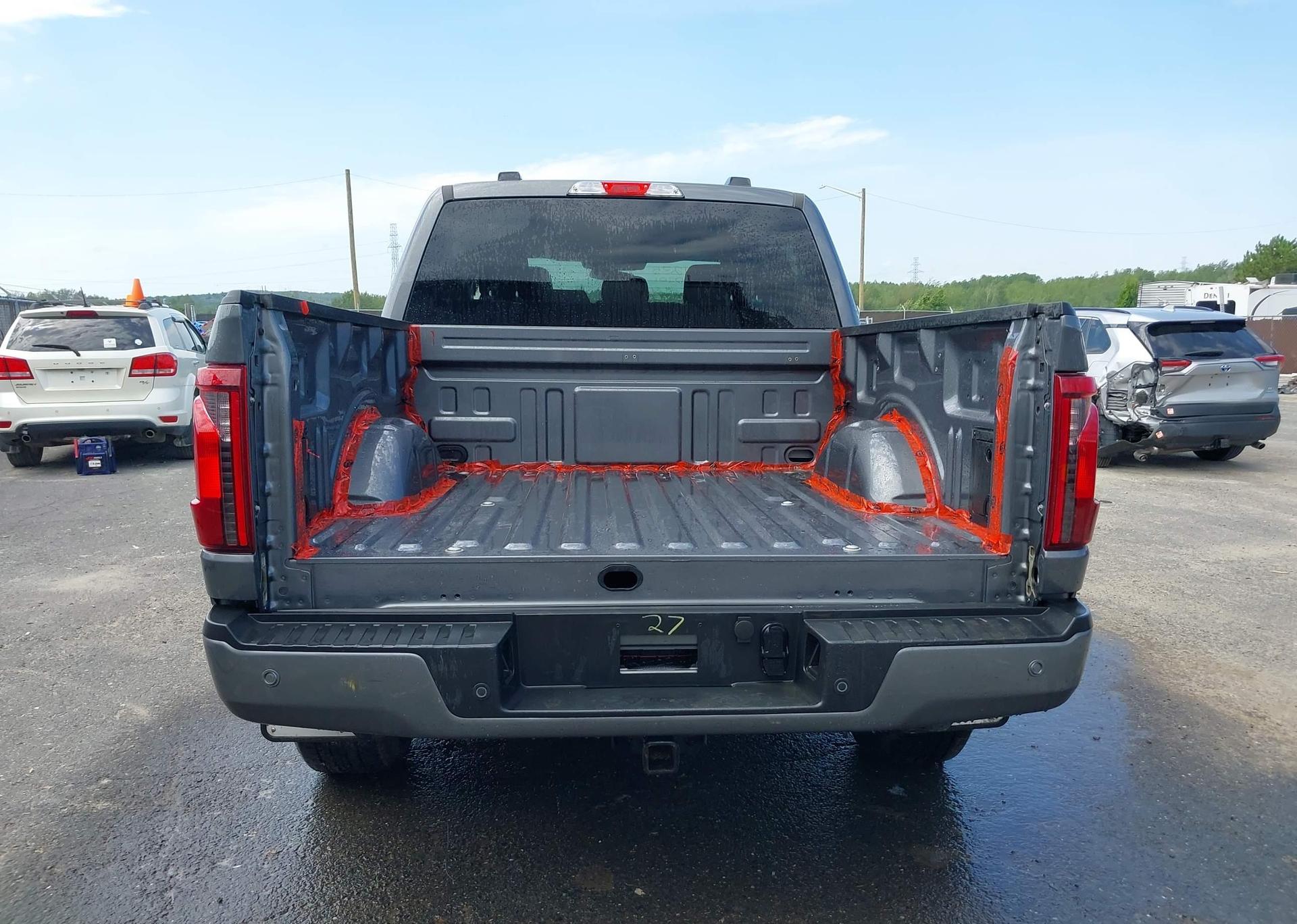 2024 FORD F150 STX