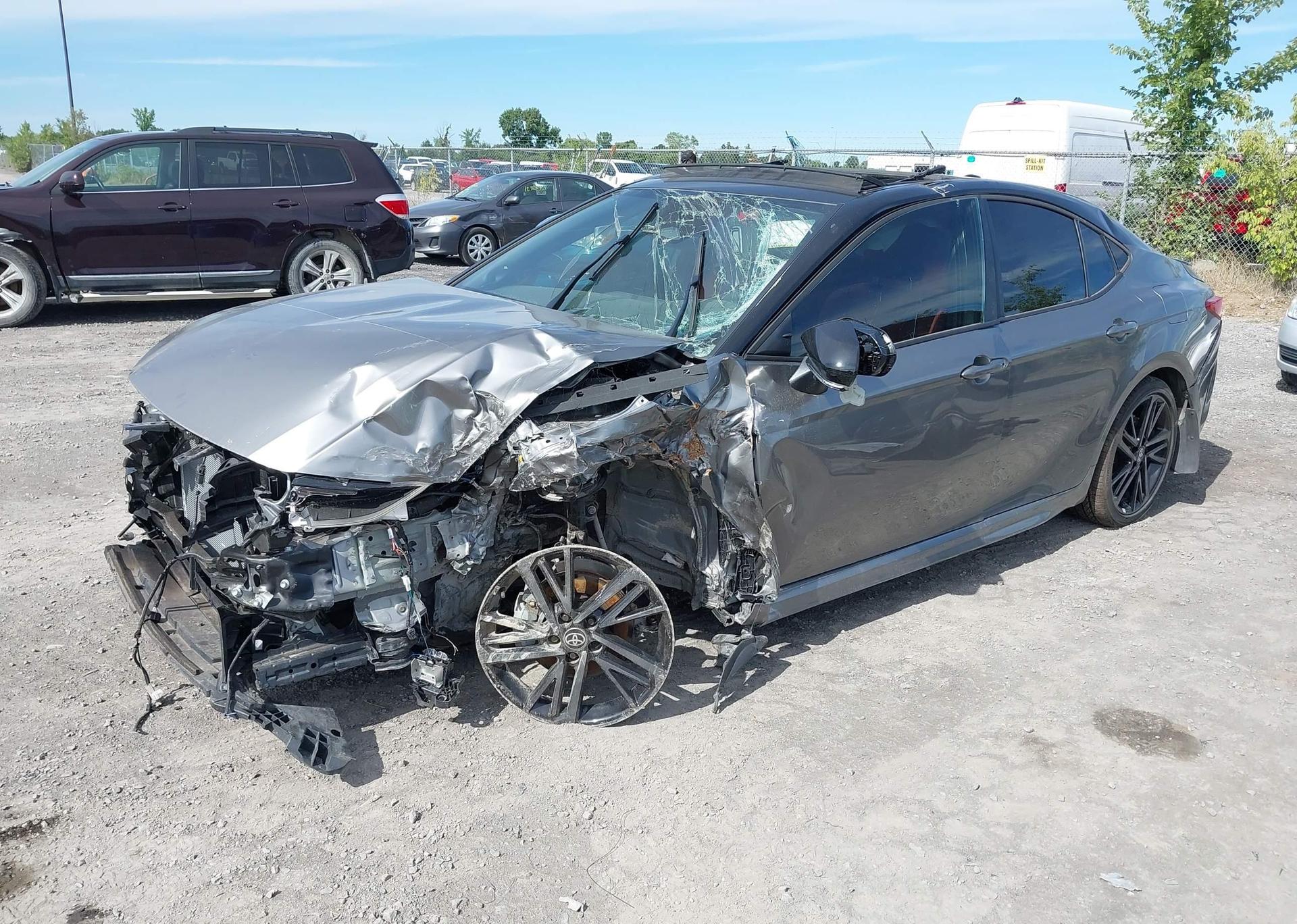 2025 TOYOTA CAMRY