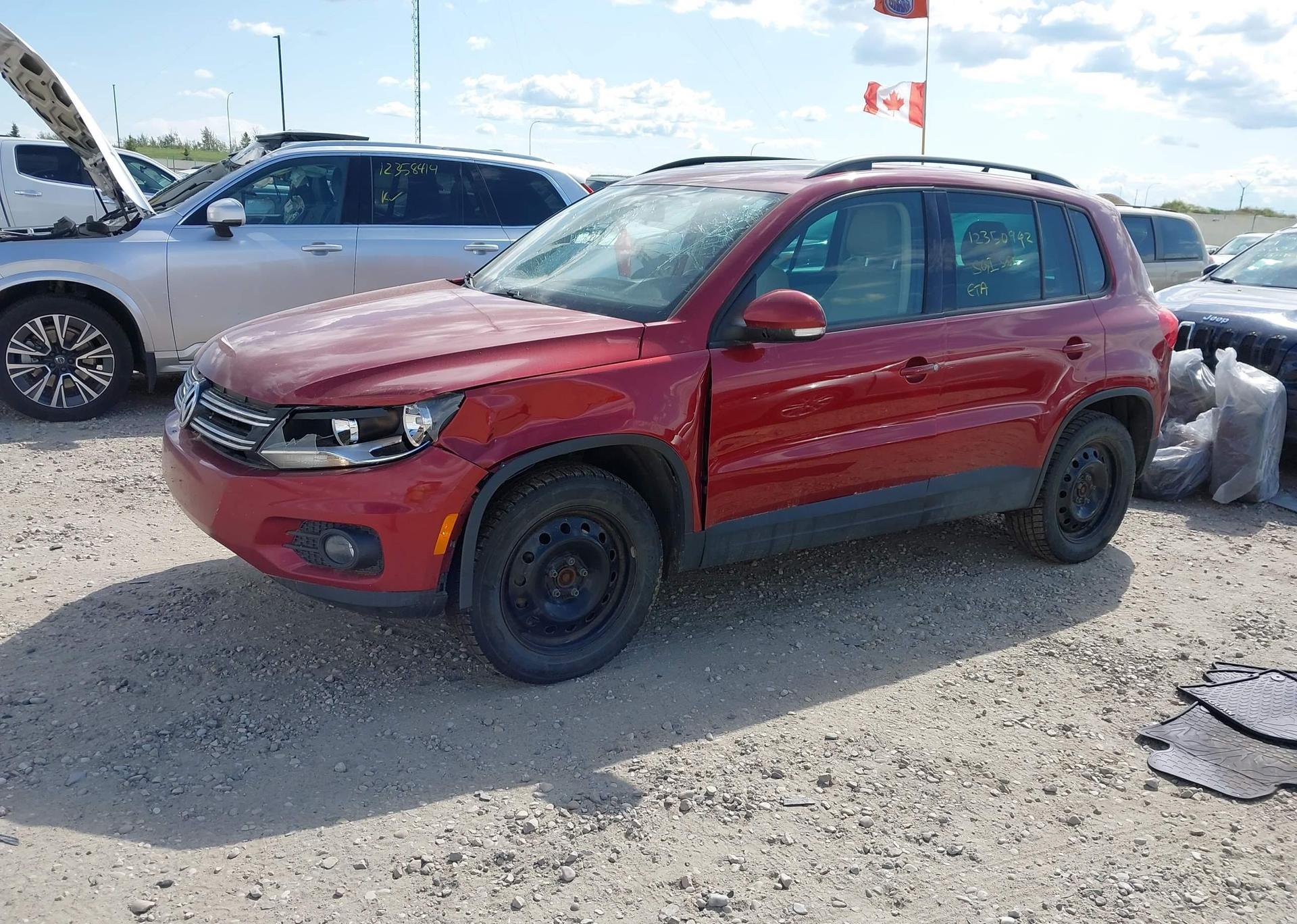 2013 VOLKSWAGEN TIGUAN S