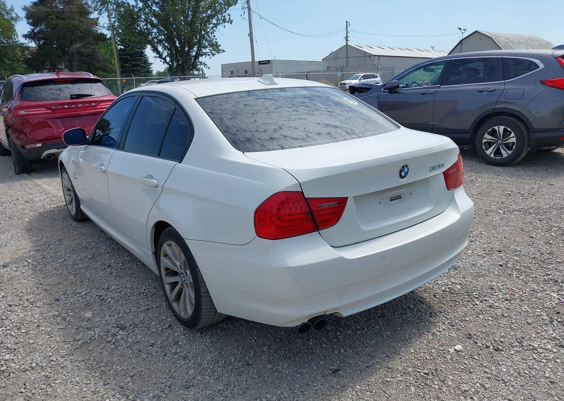 2011 BMW 328 XI