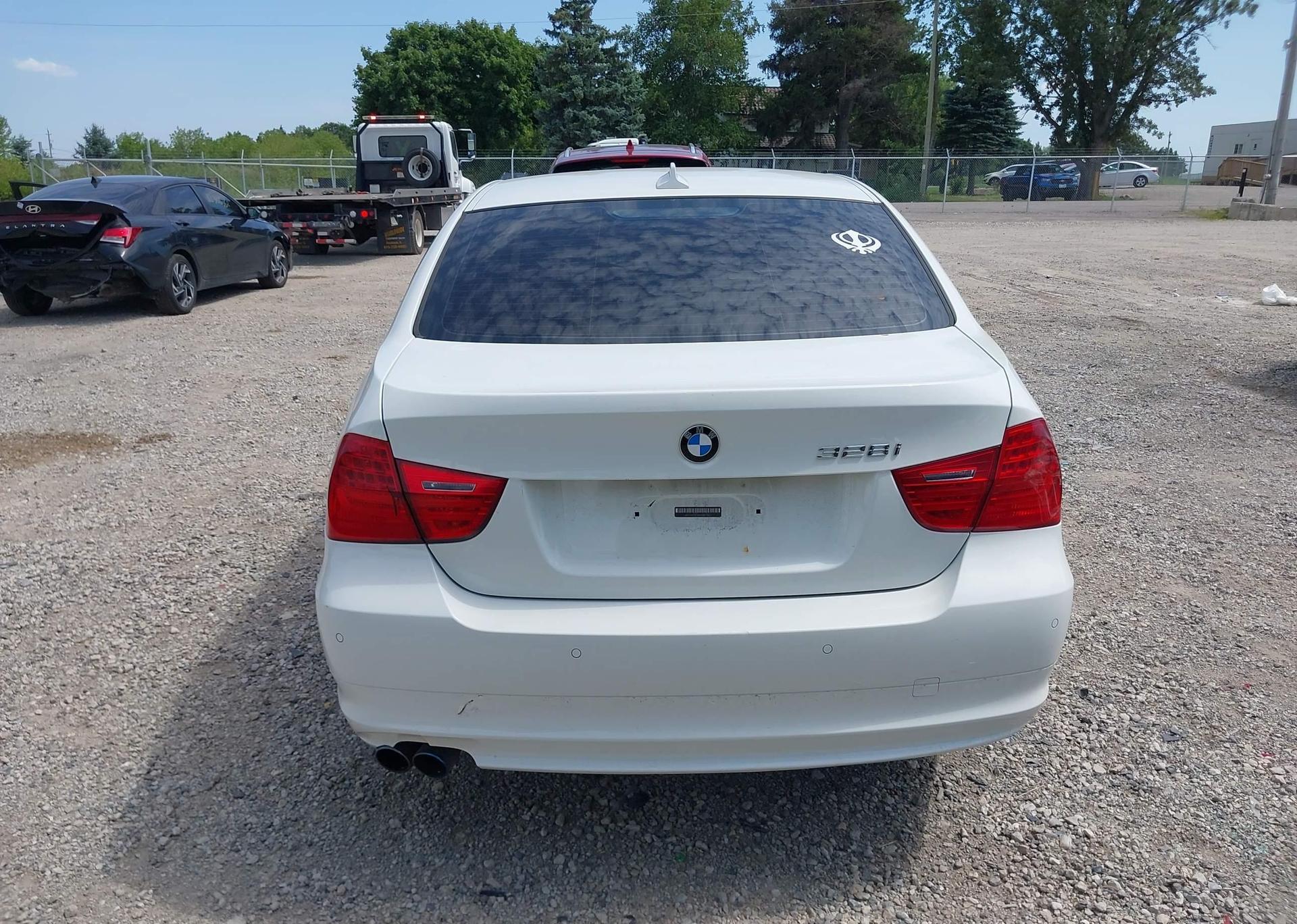 2011 BMW 328 XI