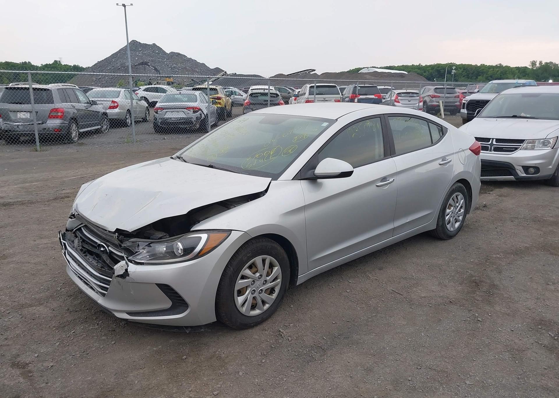 2017 HYUNDAI ELANTRA LE