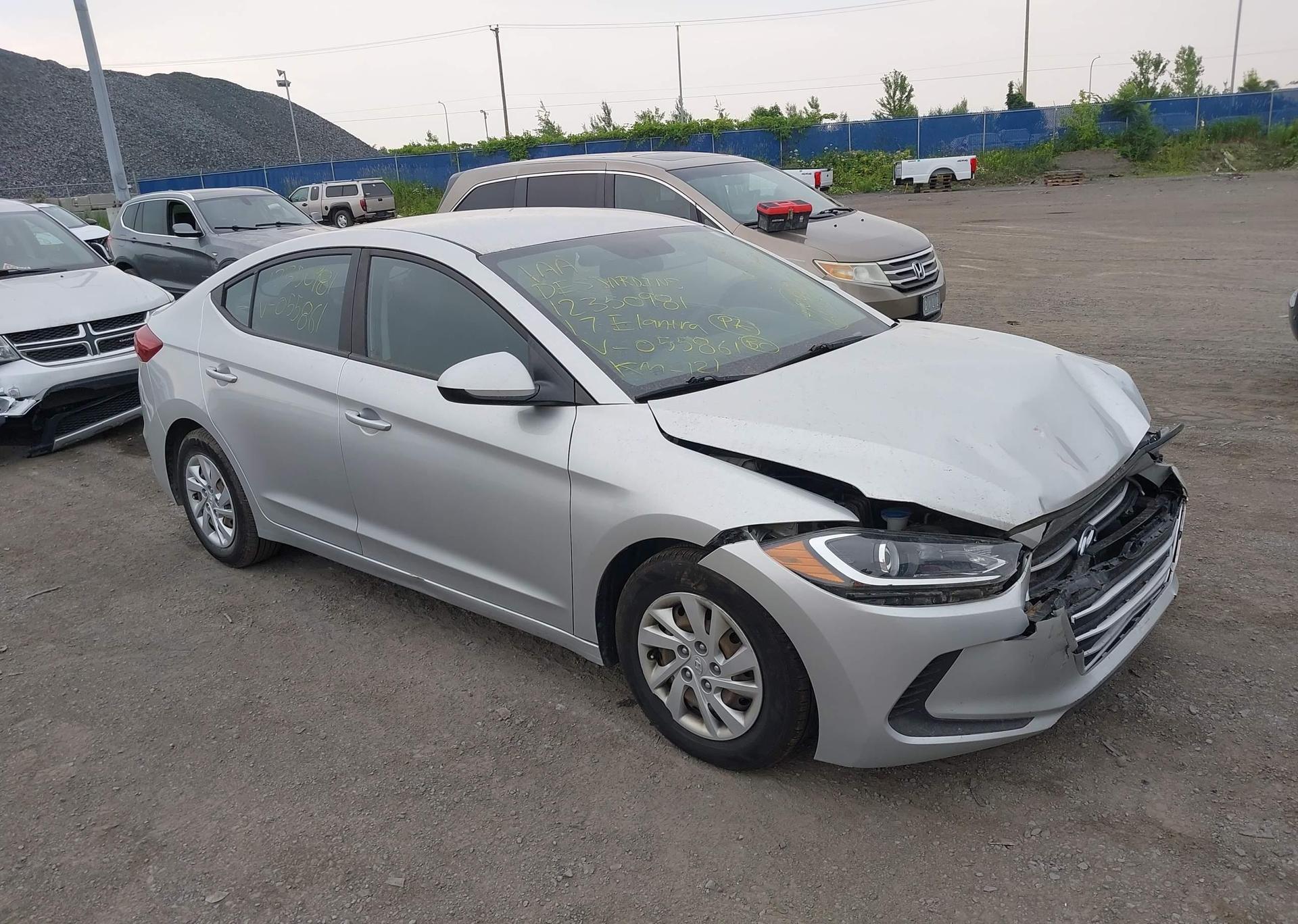 2017 HYUNDAI ELANTRA LE