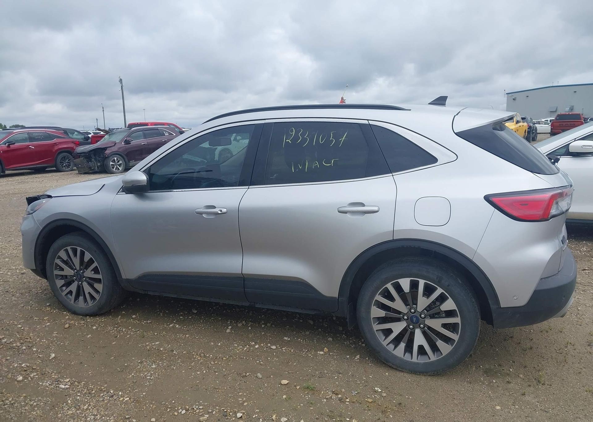 2020 FORD ESCAPE TITANIUM