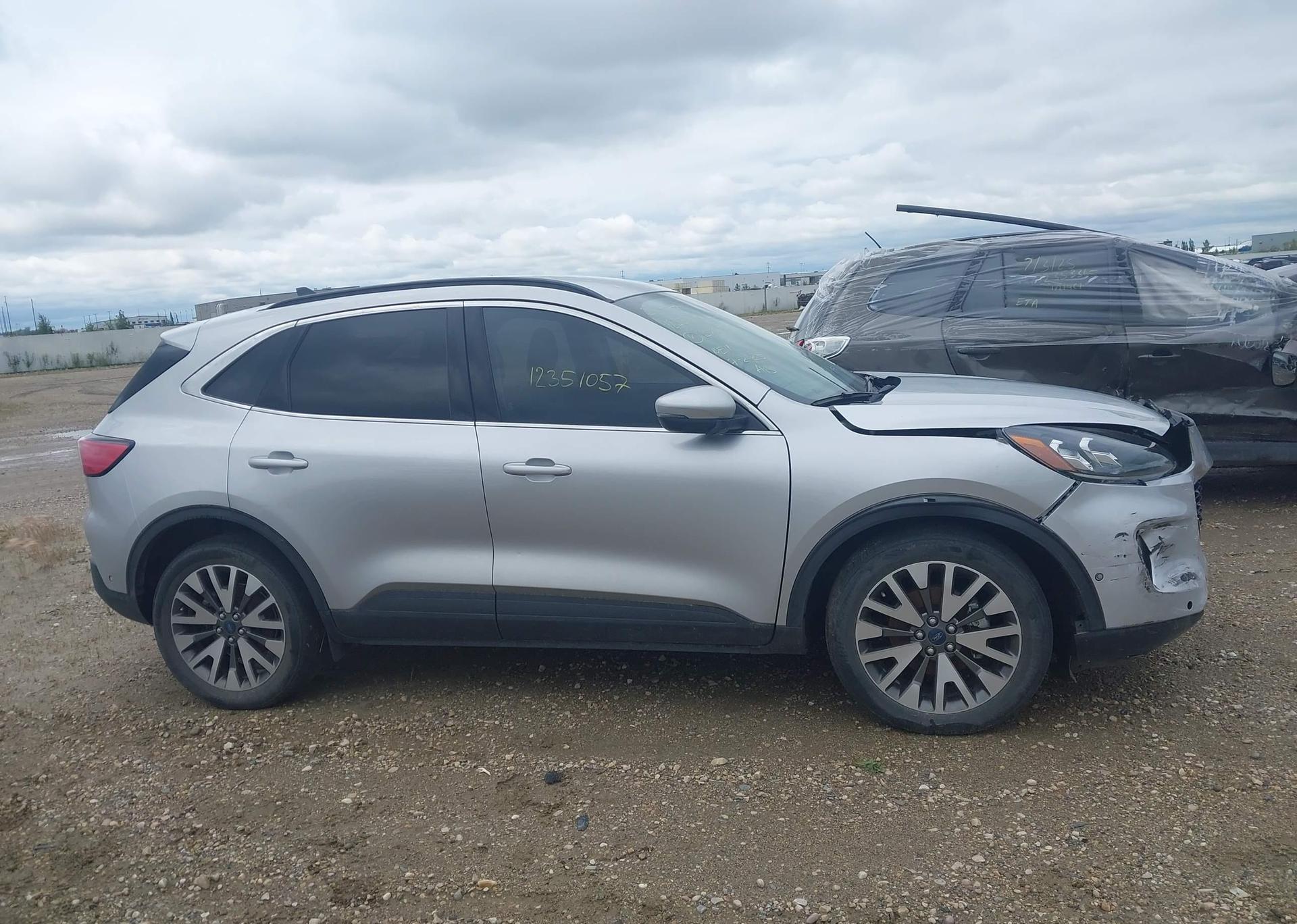 2020 FORD ESCAPE TITANIUM