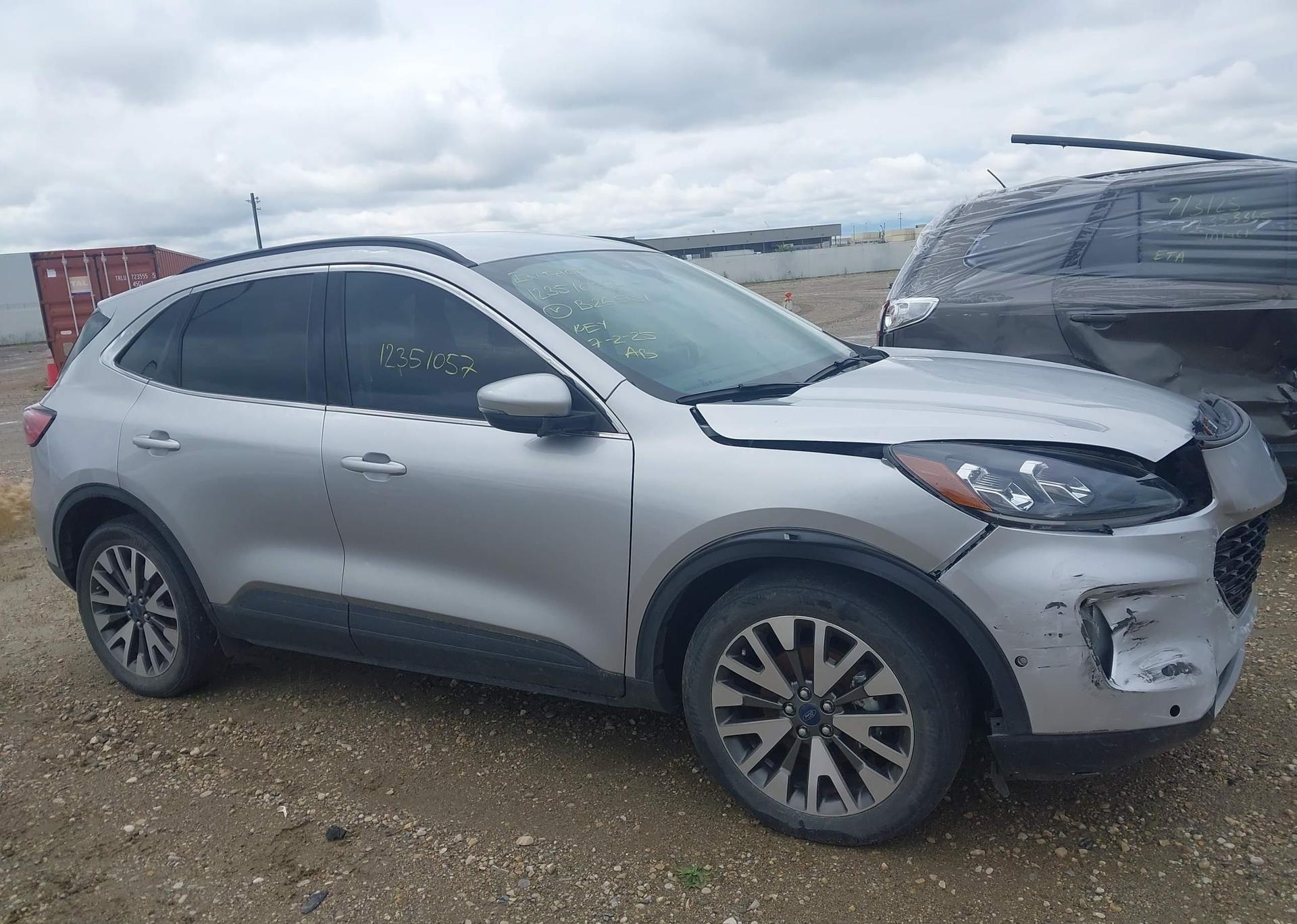 2020 FORD ESCAPE TITANIUM