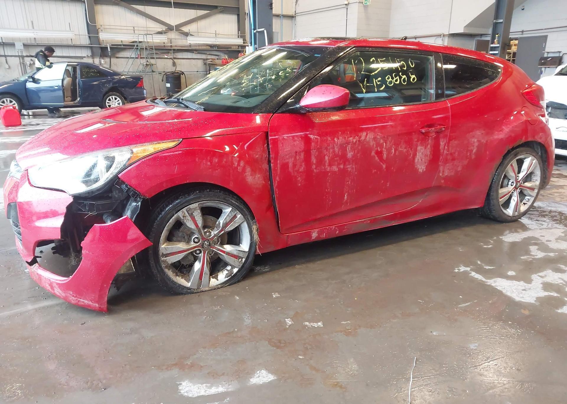 2013 HYUNDAI VELOSTER