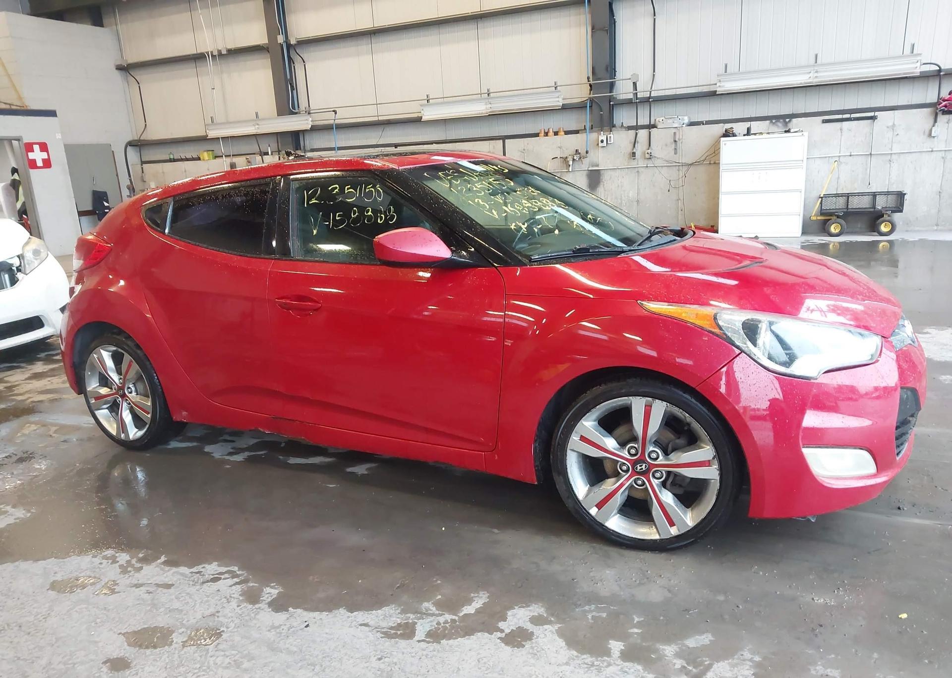 2013 HYUNDAI VELOSTER