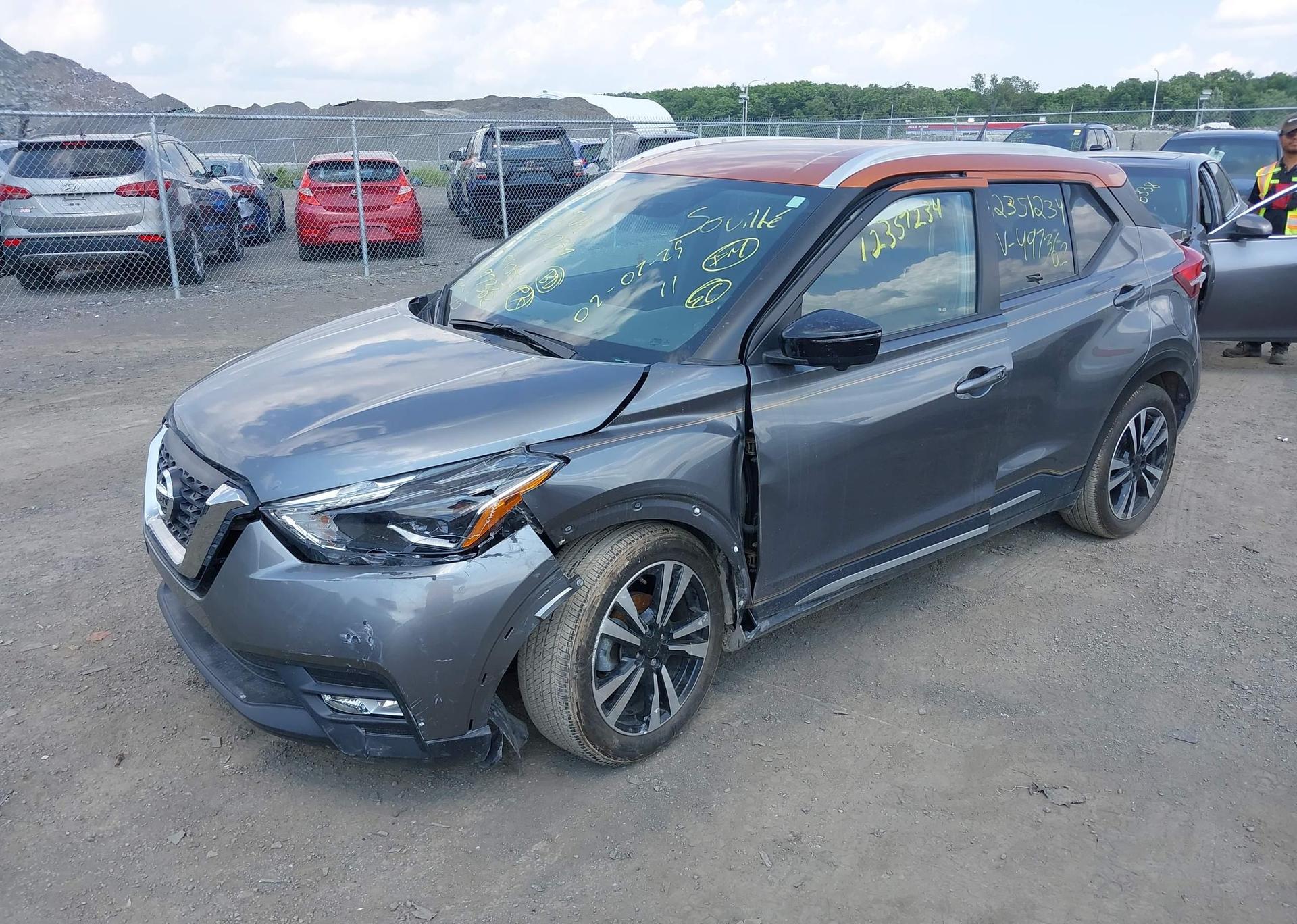 2018 NISSAN KICKS S