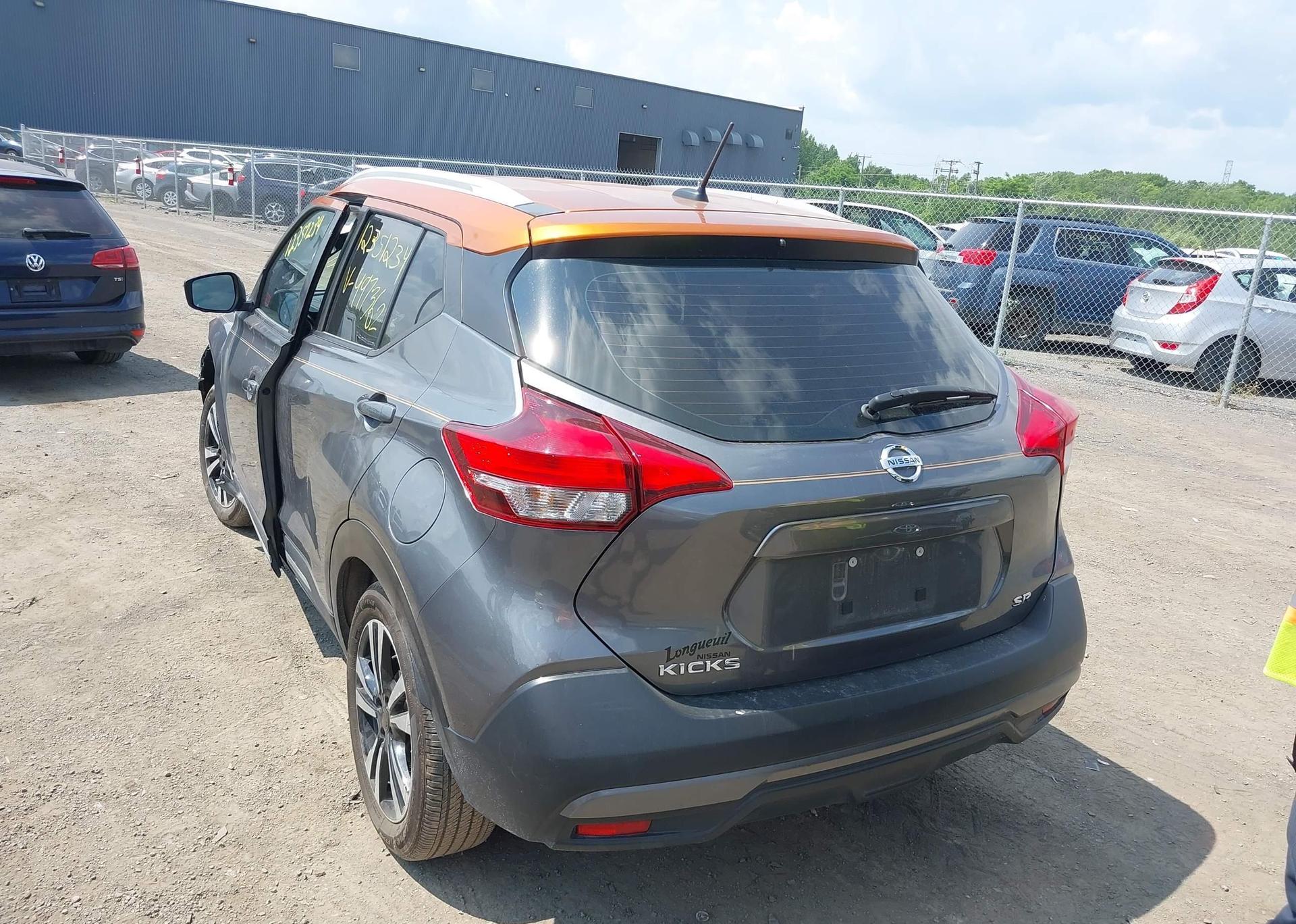 2018 NISSAN KICKS S