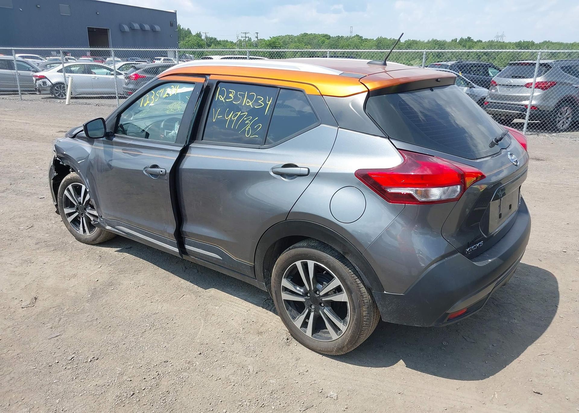 2018 NISSAN KICKS S