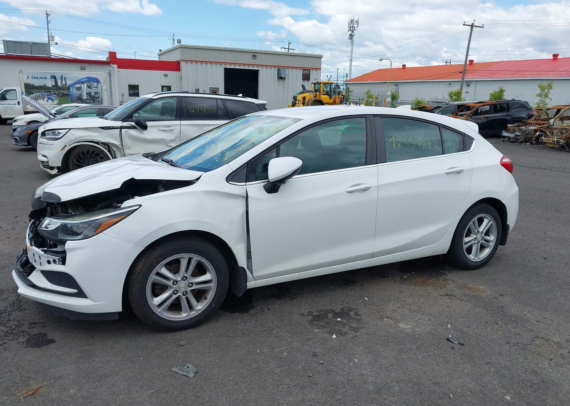 2017 CHEVROLET CRUZE LT AUTO