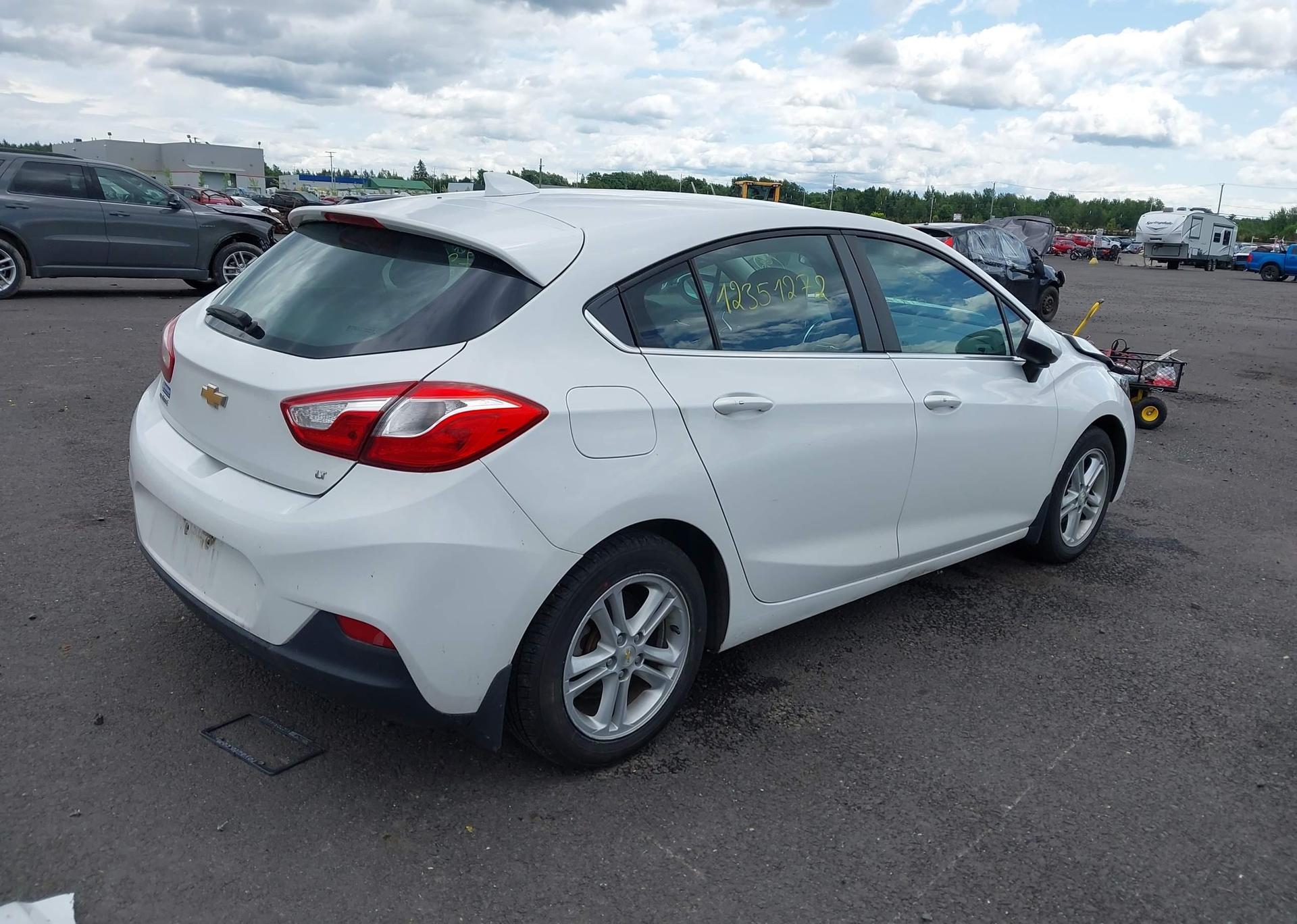 2017 CHEVROLET CRUZE LT AUTO