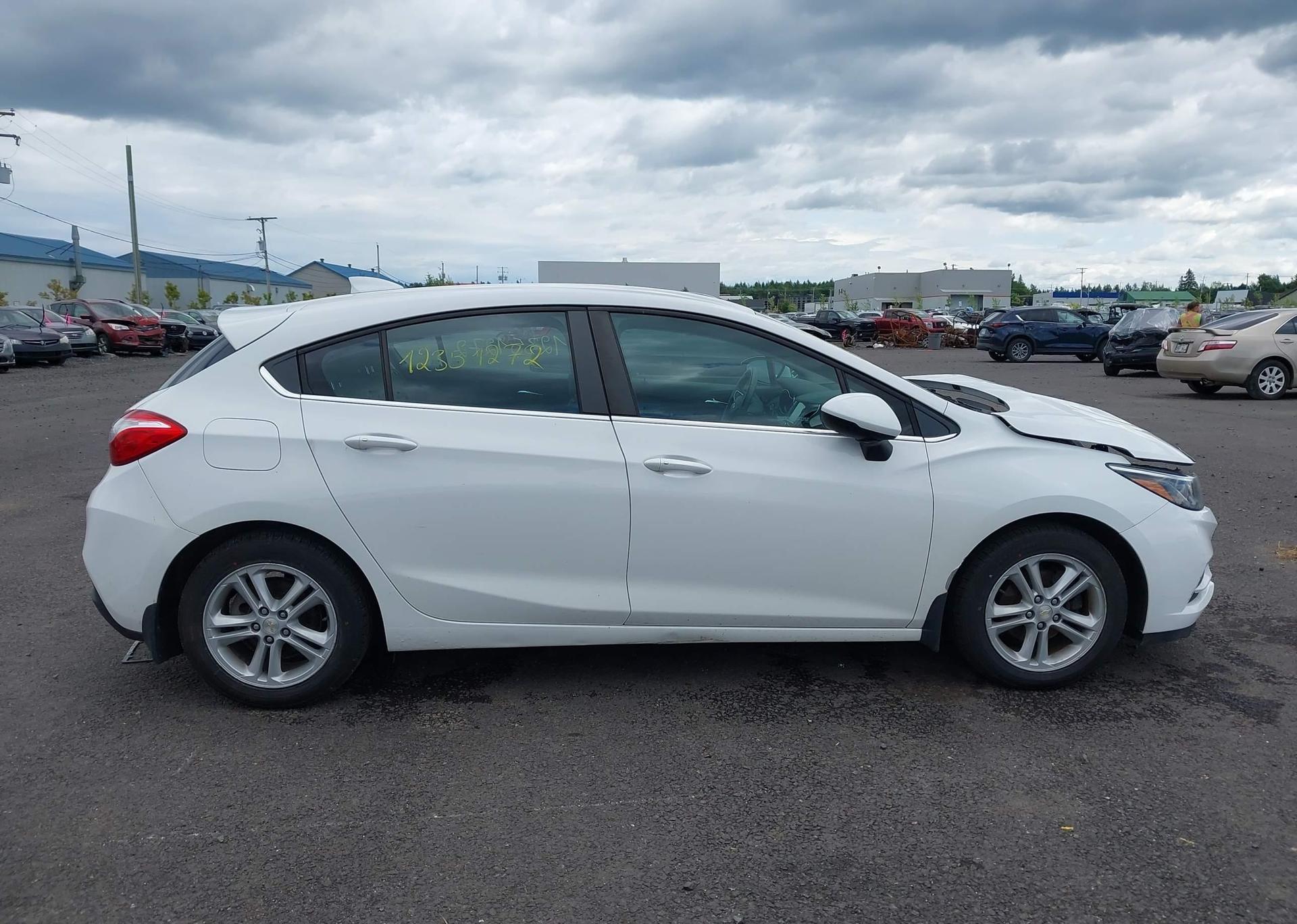 2017 CHEVROLET CRUZE LT AUTO