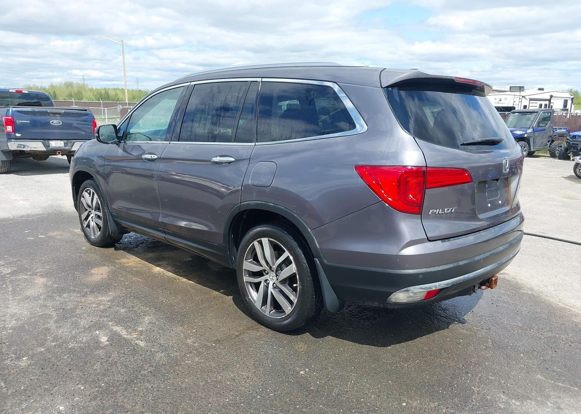 2016 HONDA PILOT TOURING