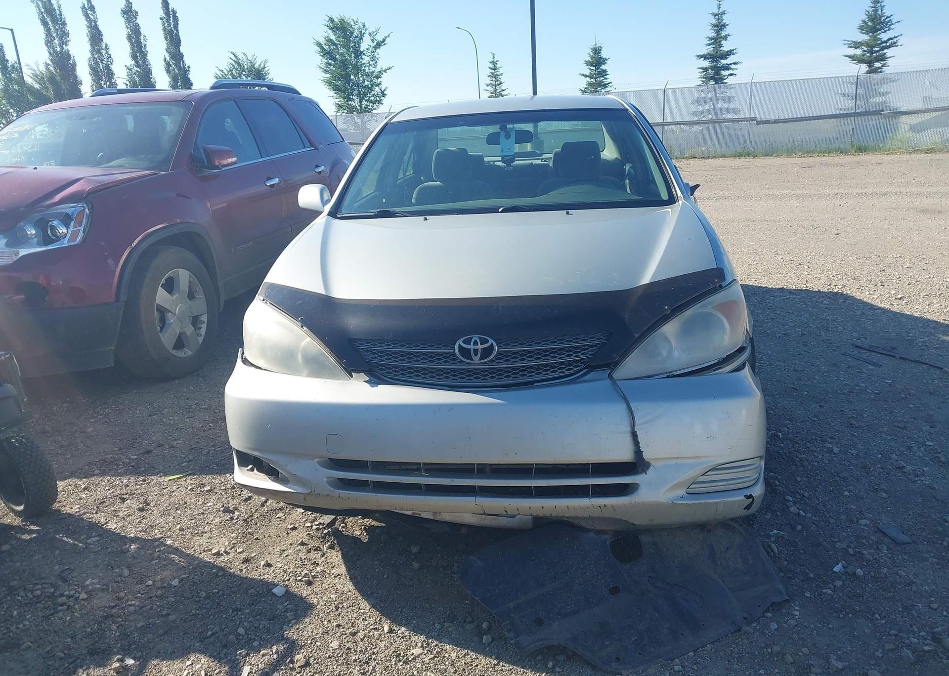 2003 TOYOTA CAMRY LE