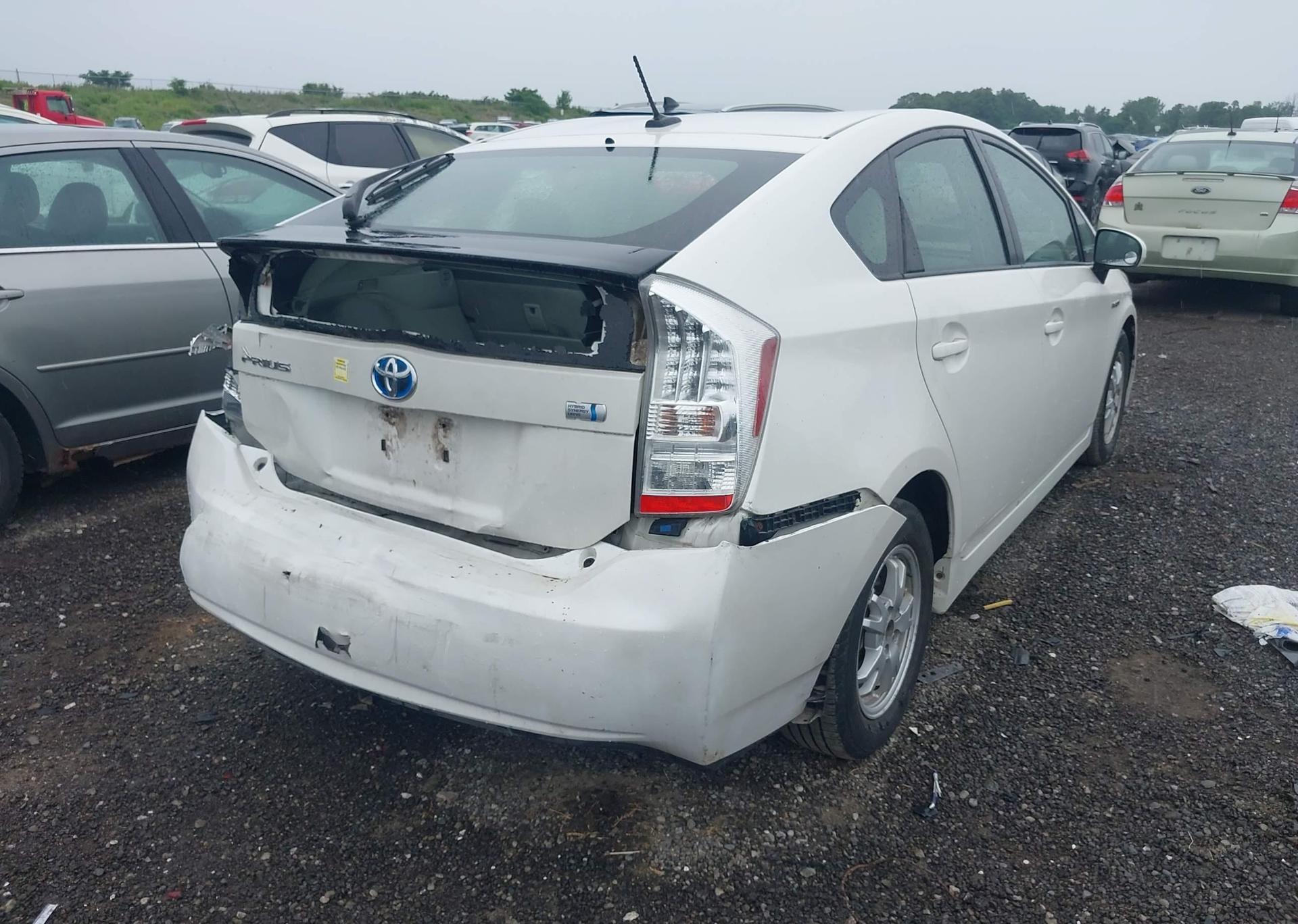 2010 TOYOTA PRIUS