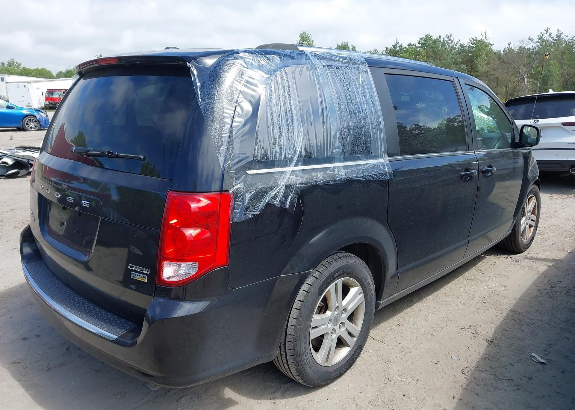 2018 DODGE GRAND CARAVAN CREW