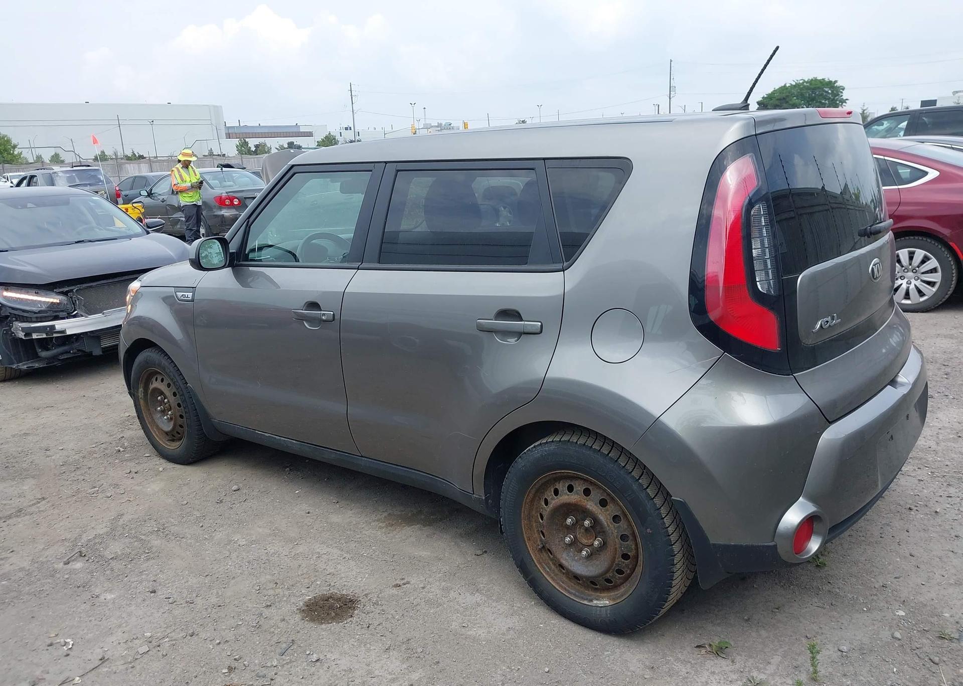 2016 KIA SOUL