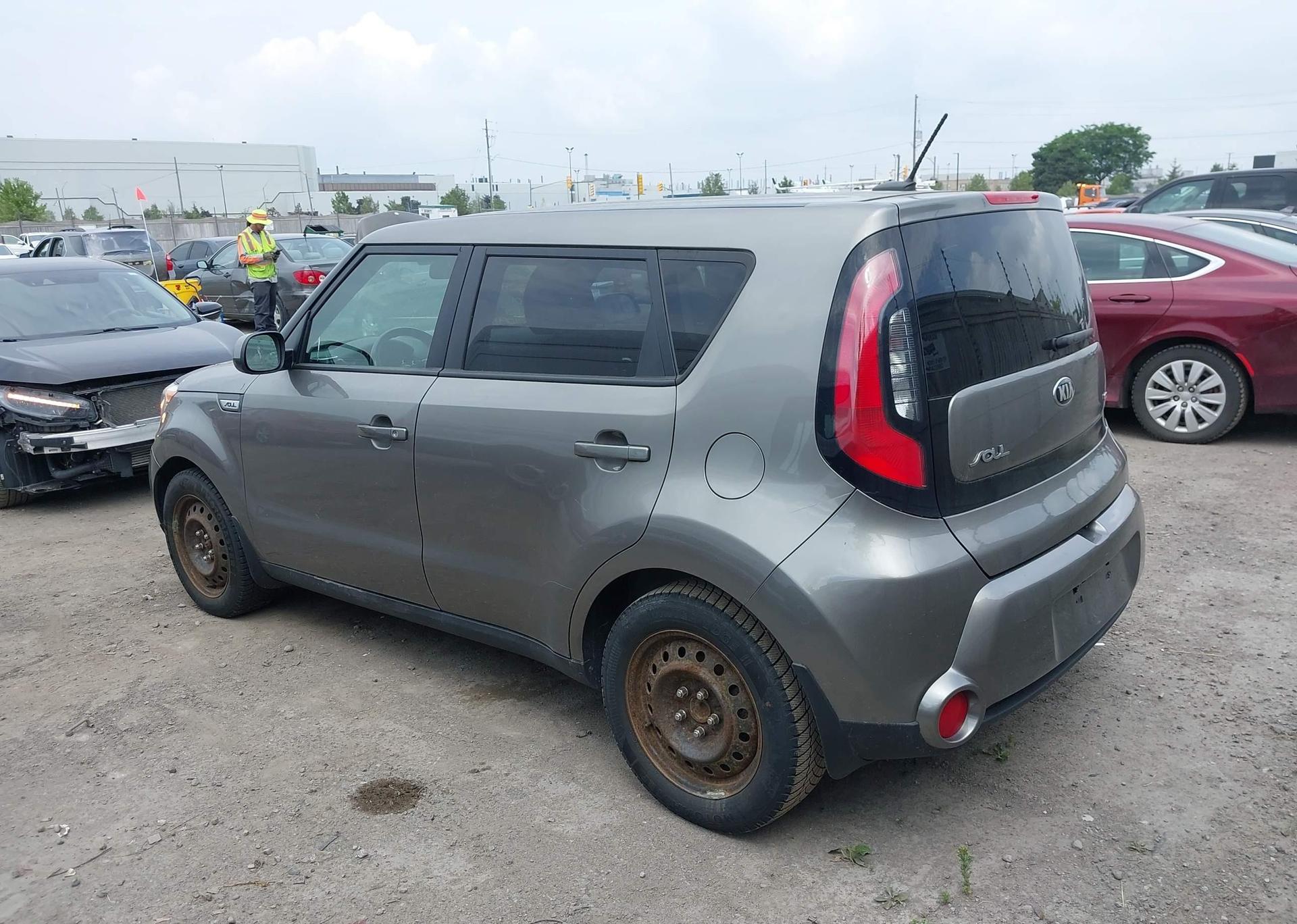 2016 KIA SOUL