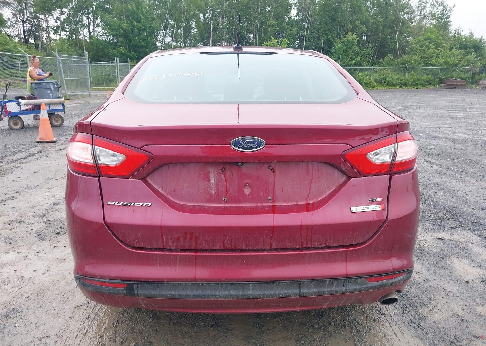 2015 FORD FUSION SE