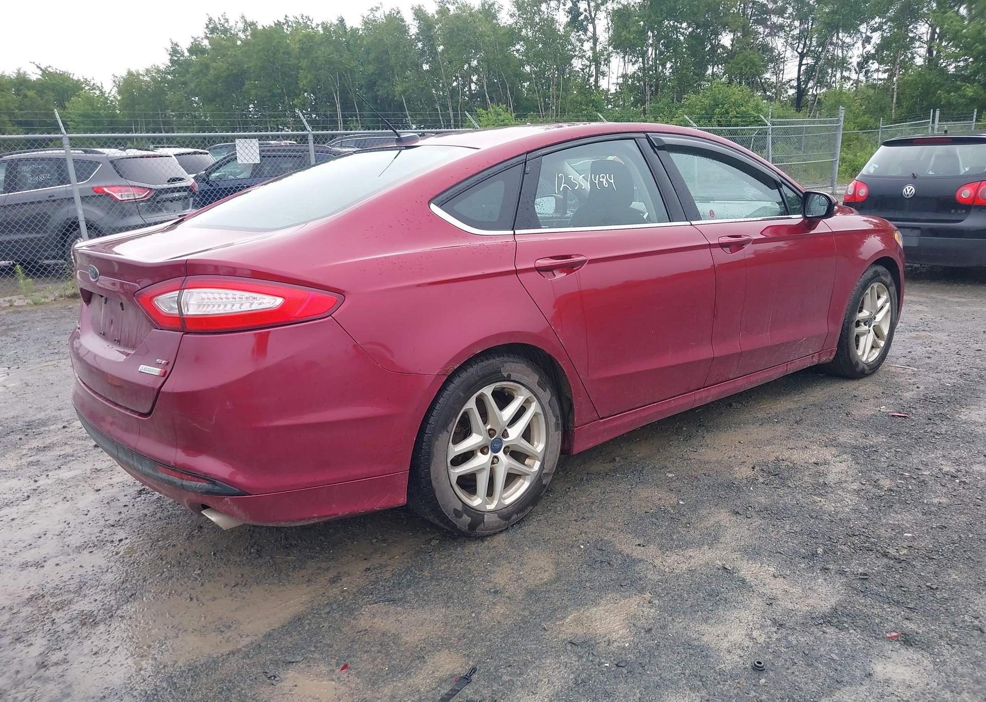 2015 FORD FUSION SE