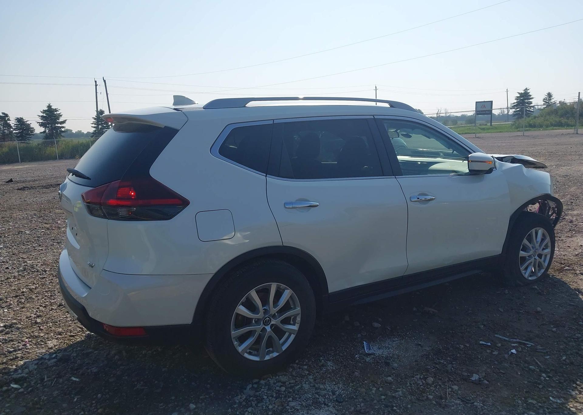2019 NISSAN ROGUE S