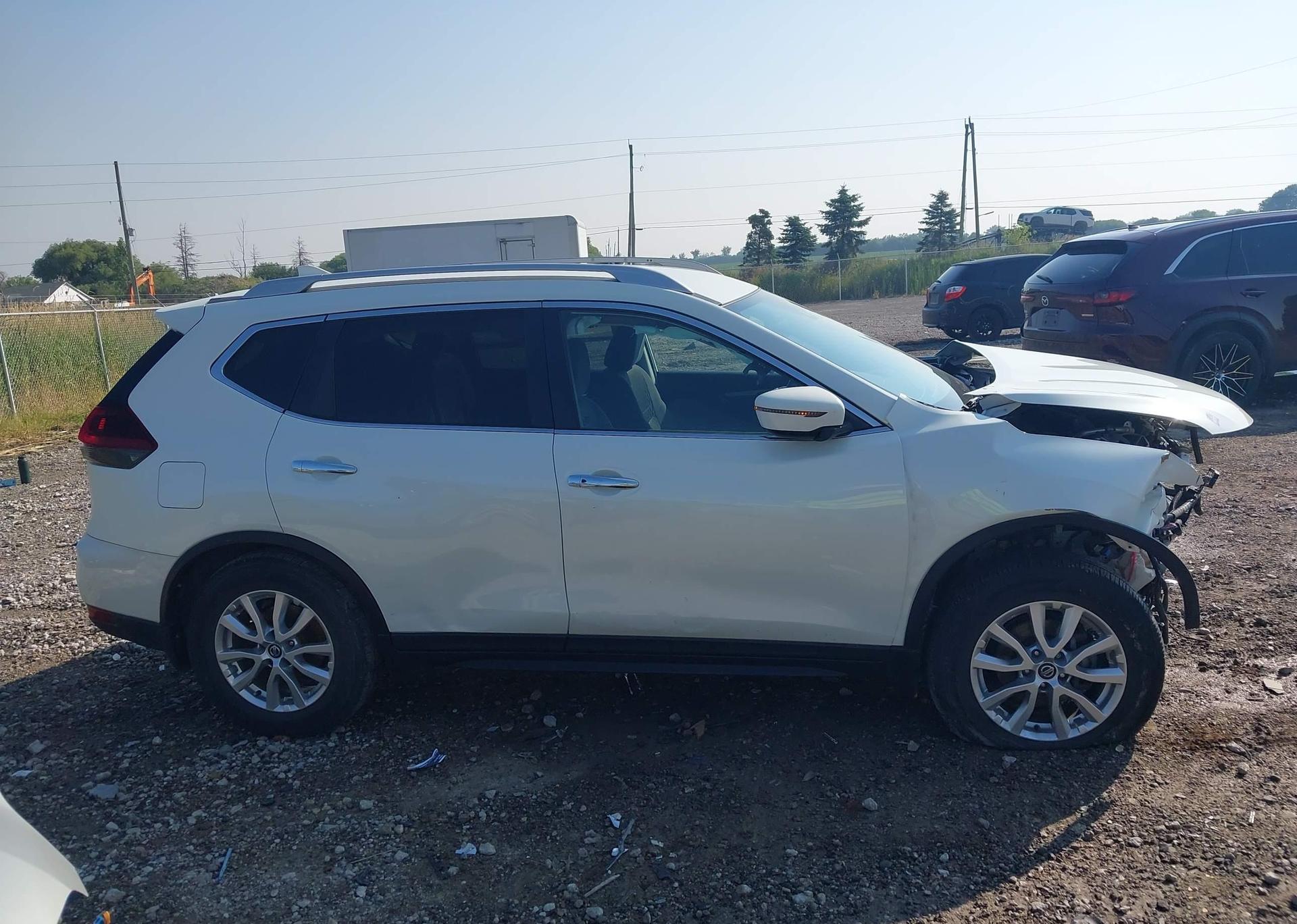 2019 NISSAN ROGUE S