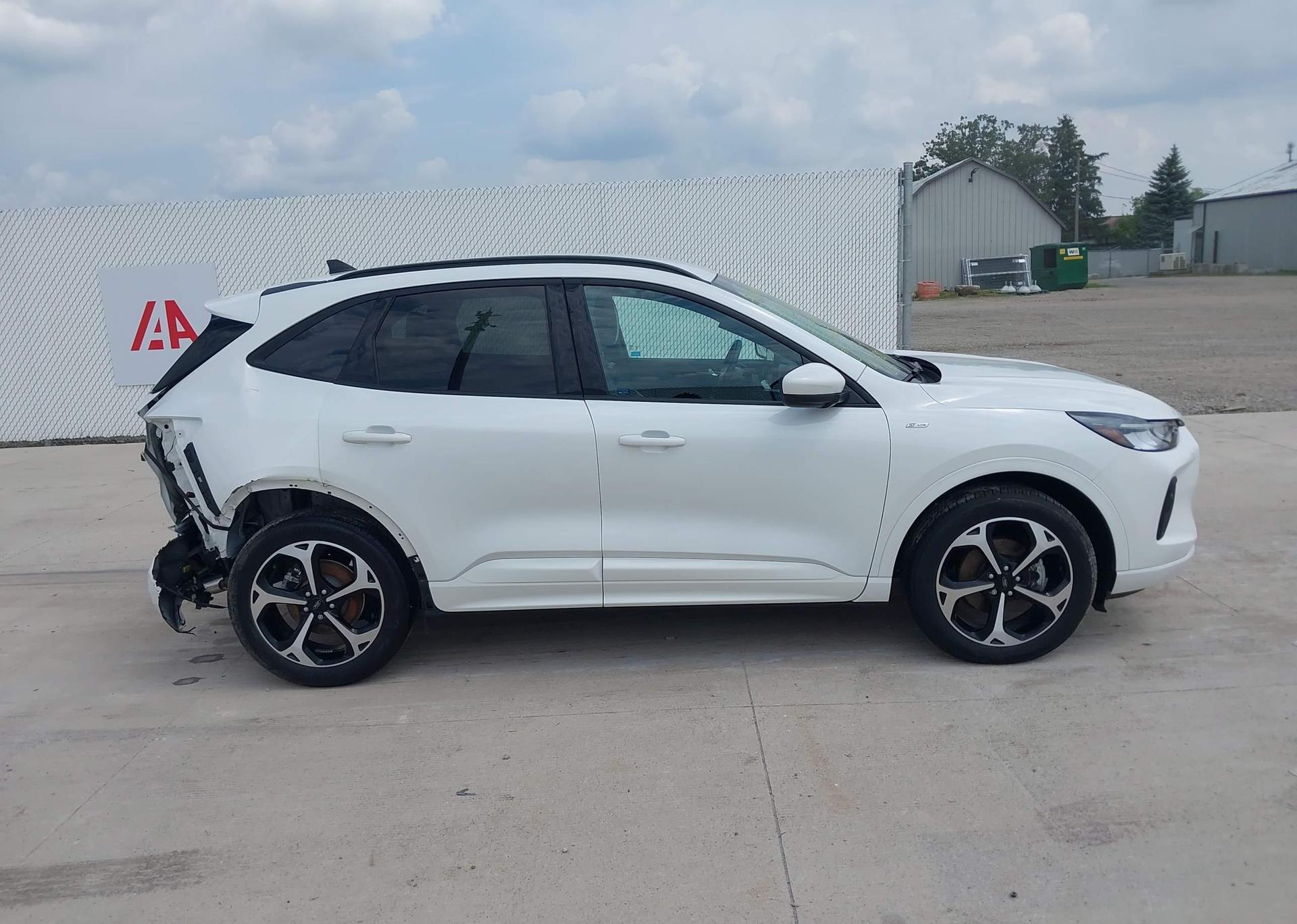 2023 FORD ESCAPE ST-LINE SELECT