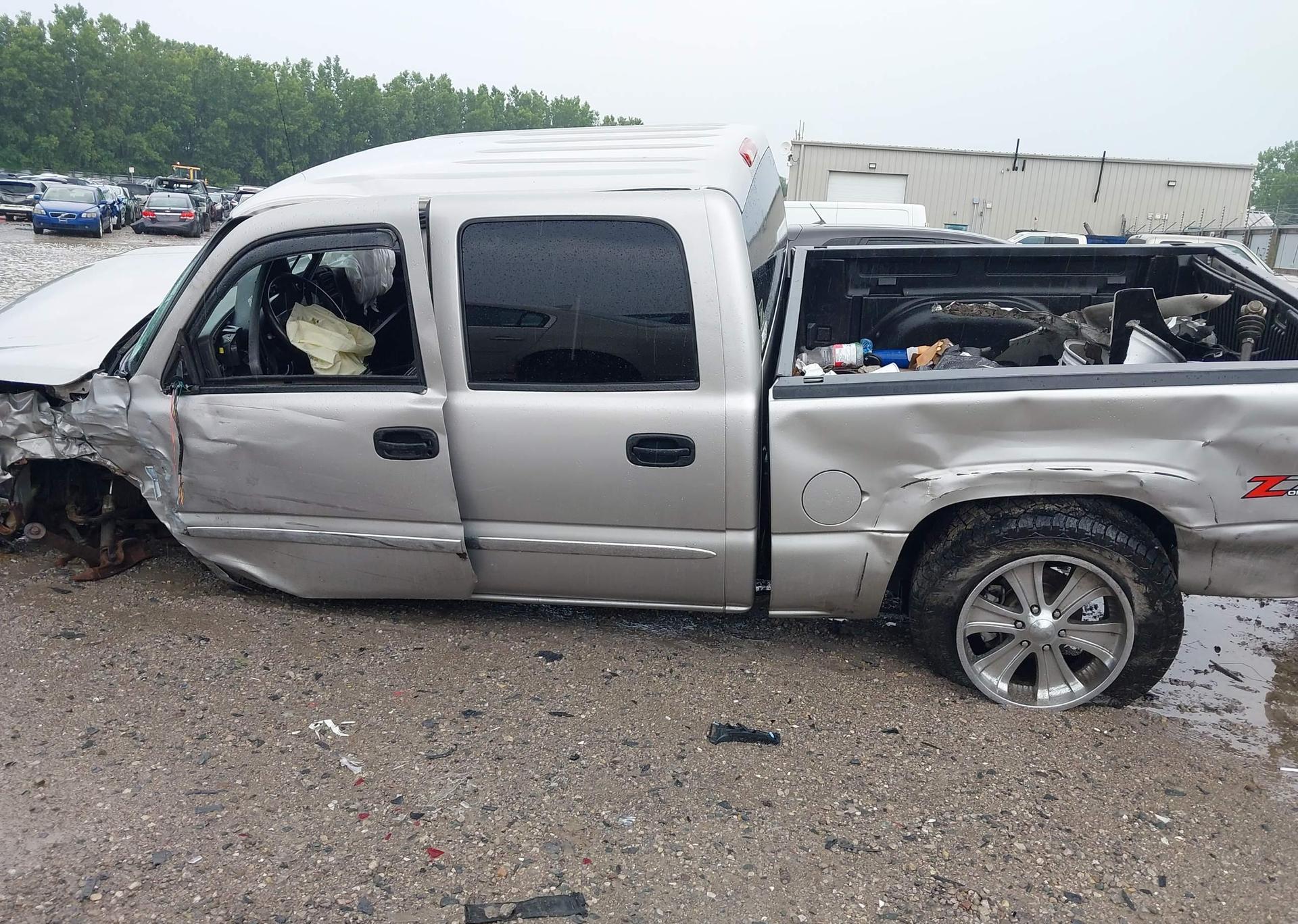 2006 GMC SIERRA 1500 SLE