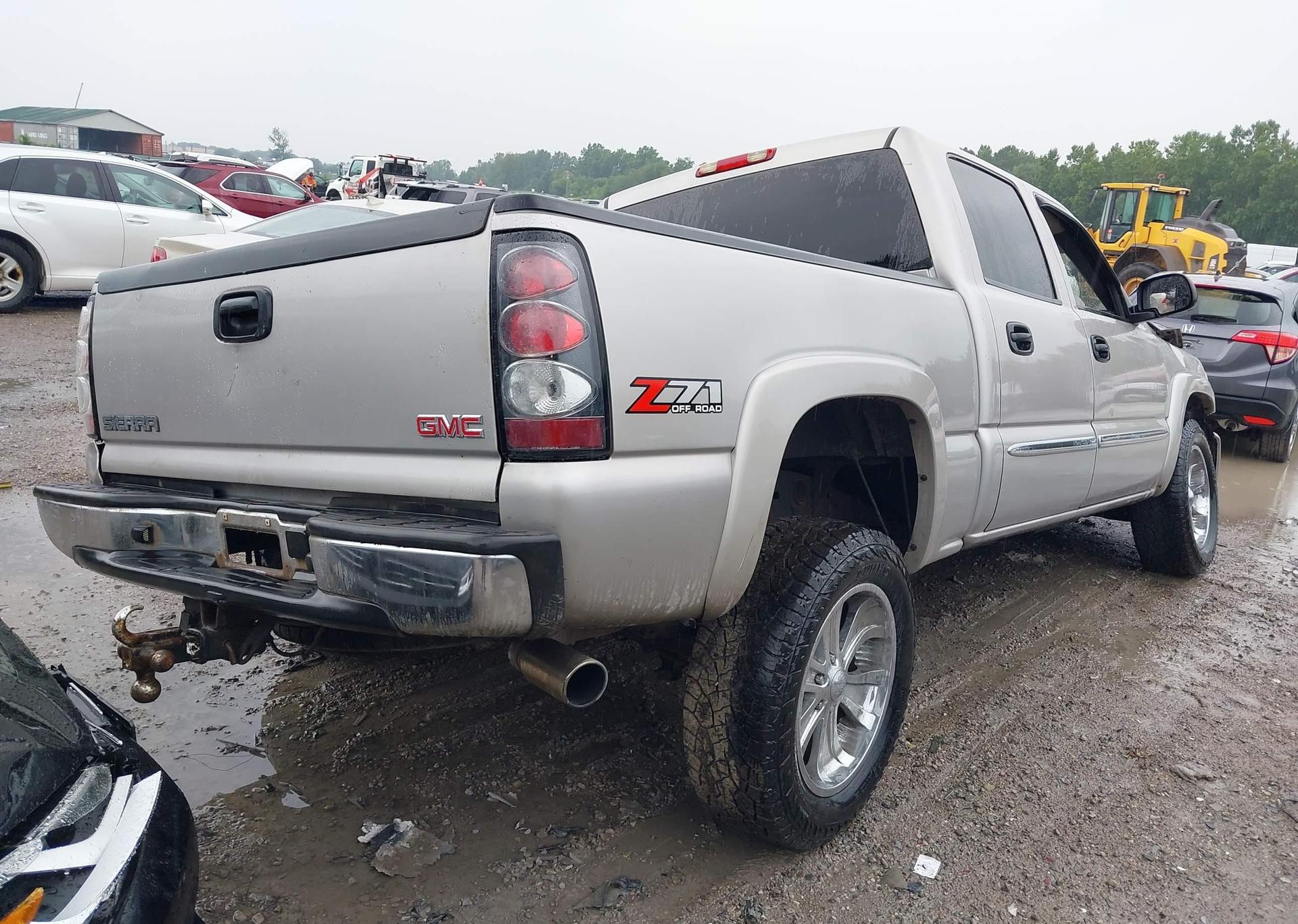 2006 GMC SIERRA 1500 SLE