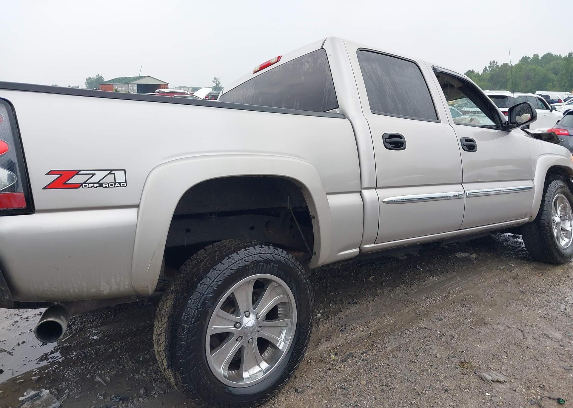 2006 GMC SIERRA 1500 SLE