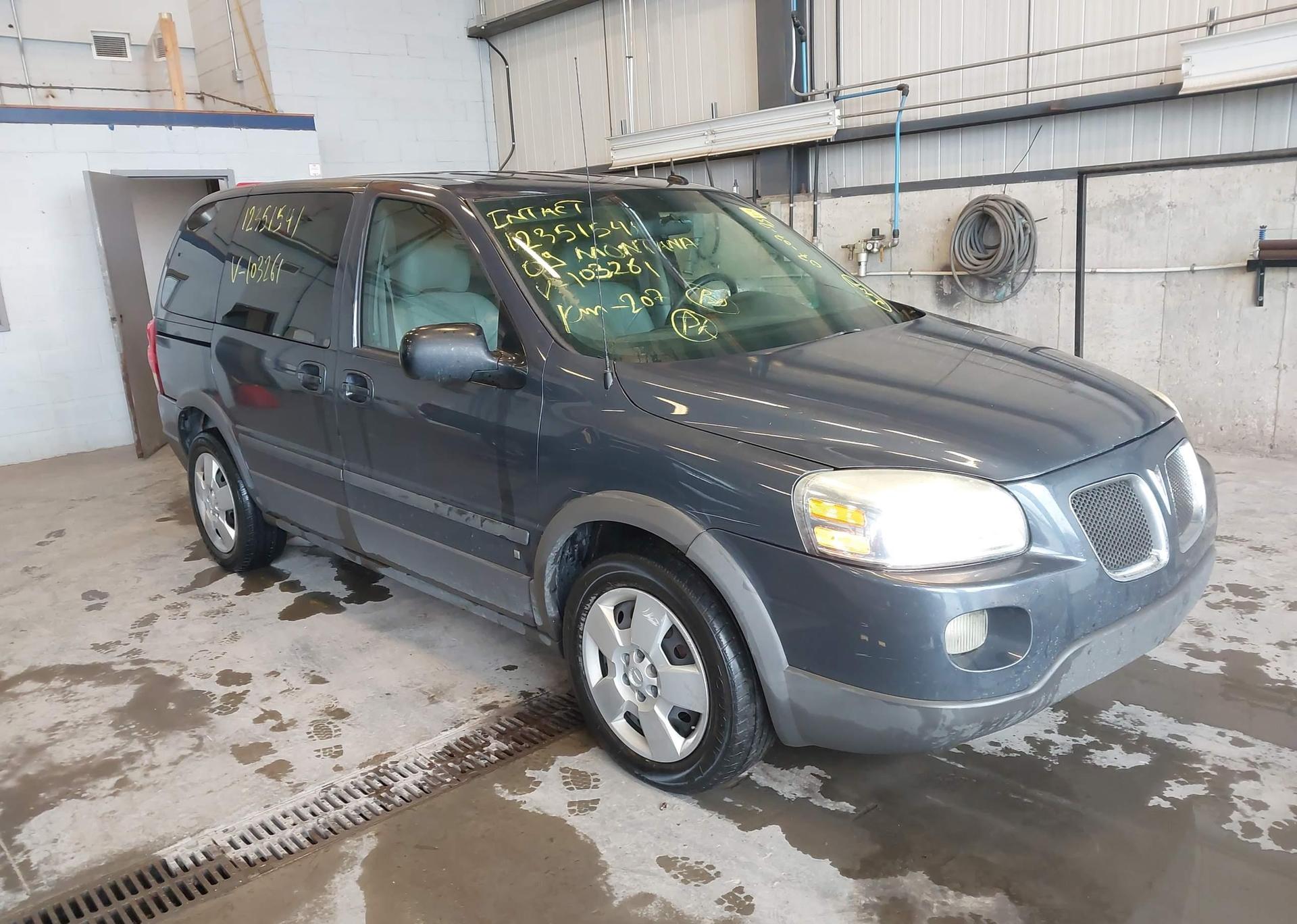 2009 PONTIAC MONTANA SV6