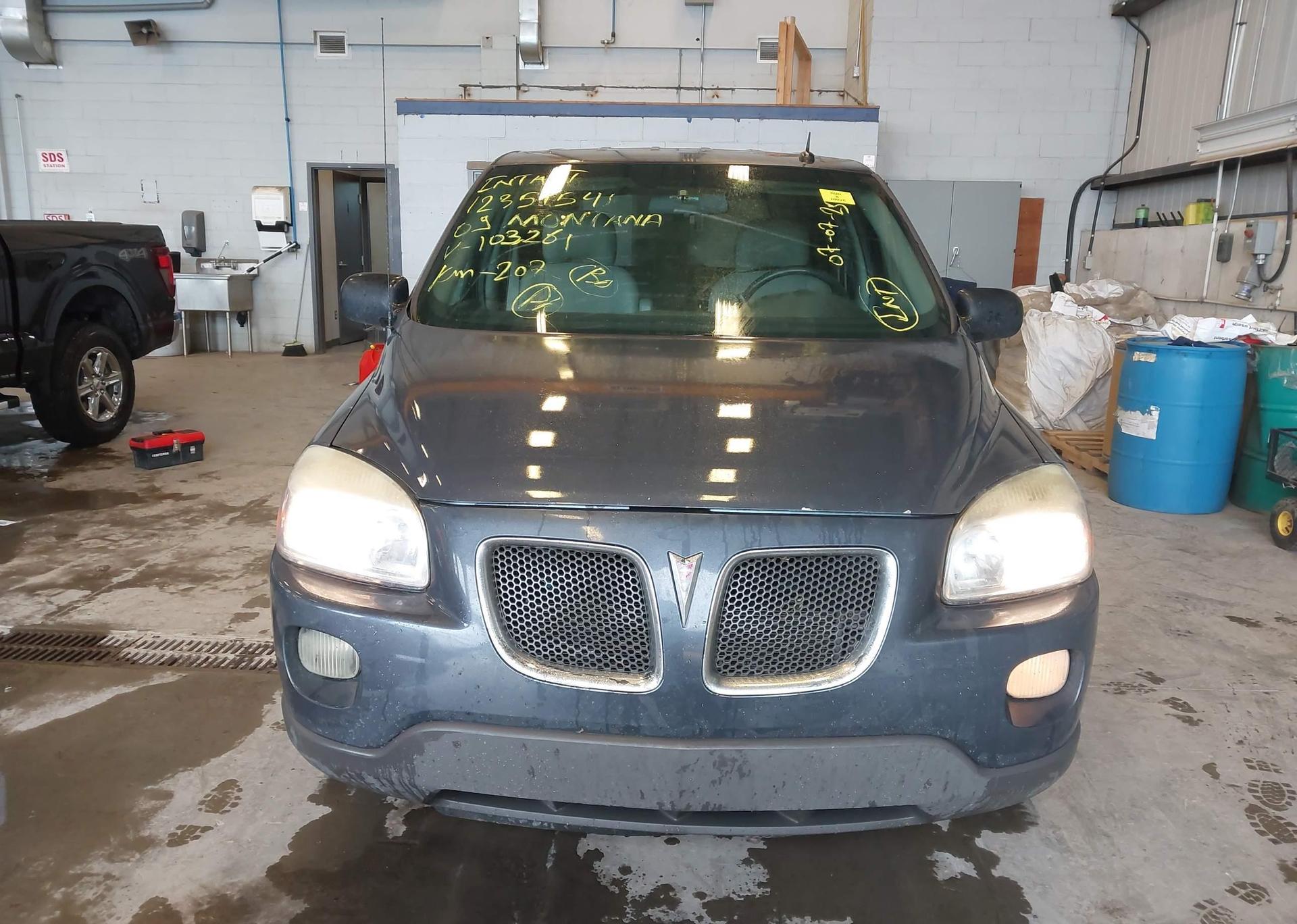 2009 PONTIAC MONTANA SV6
