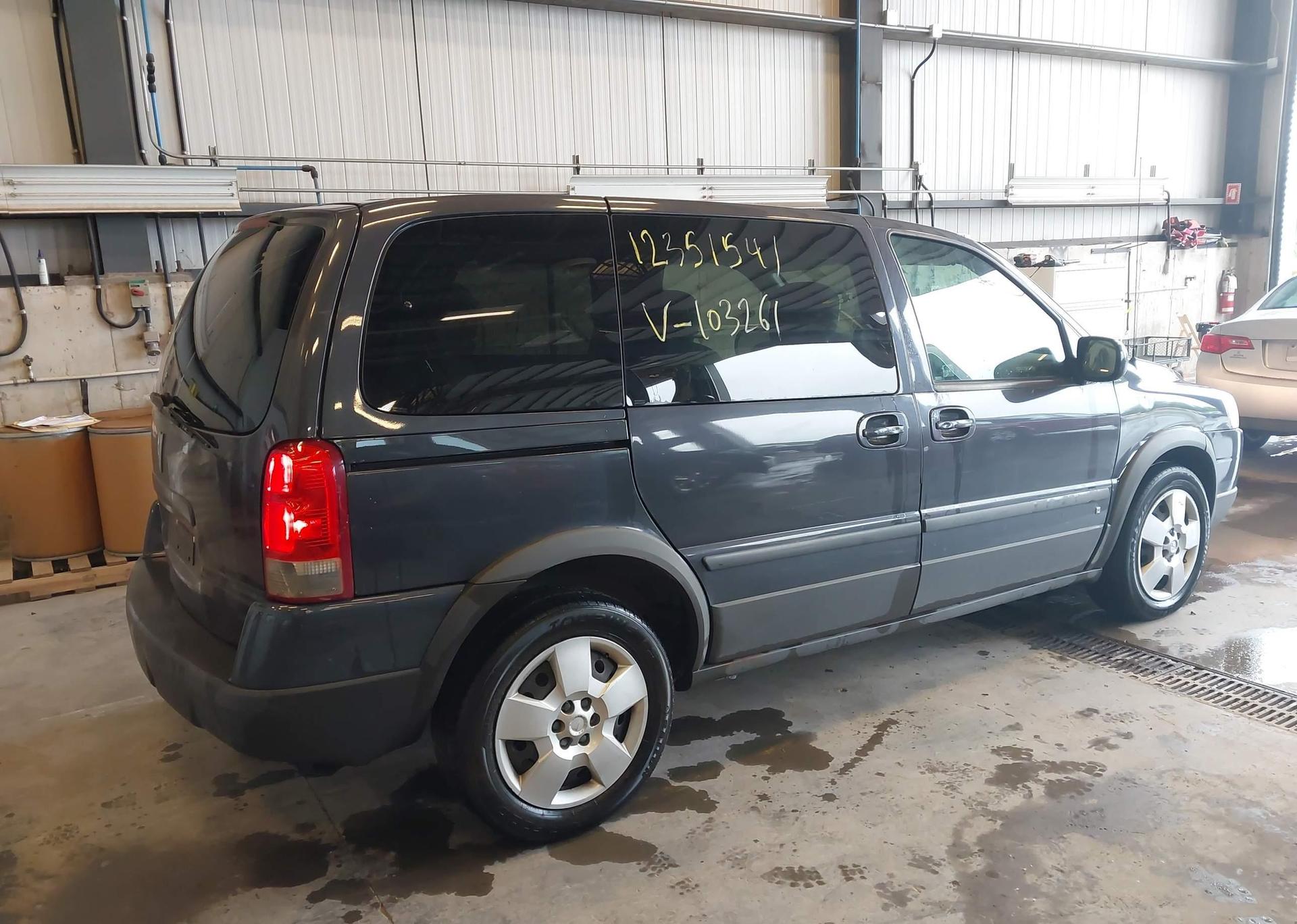 2009 PONTIAC MONTANA SV6
