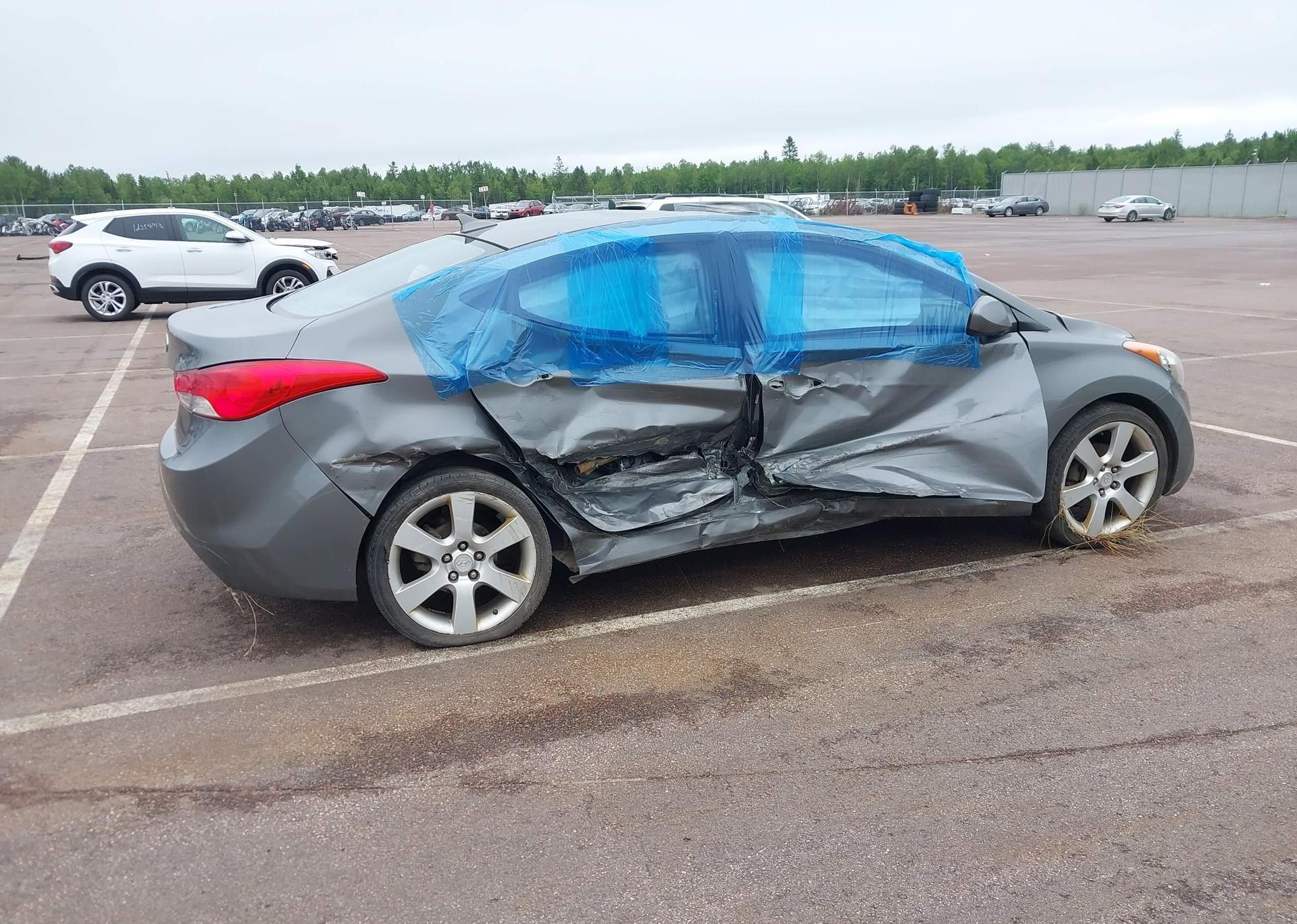 2012 HYUNDAI ELANTRA GLS