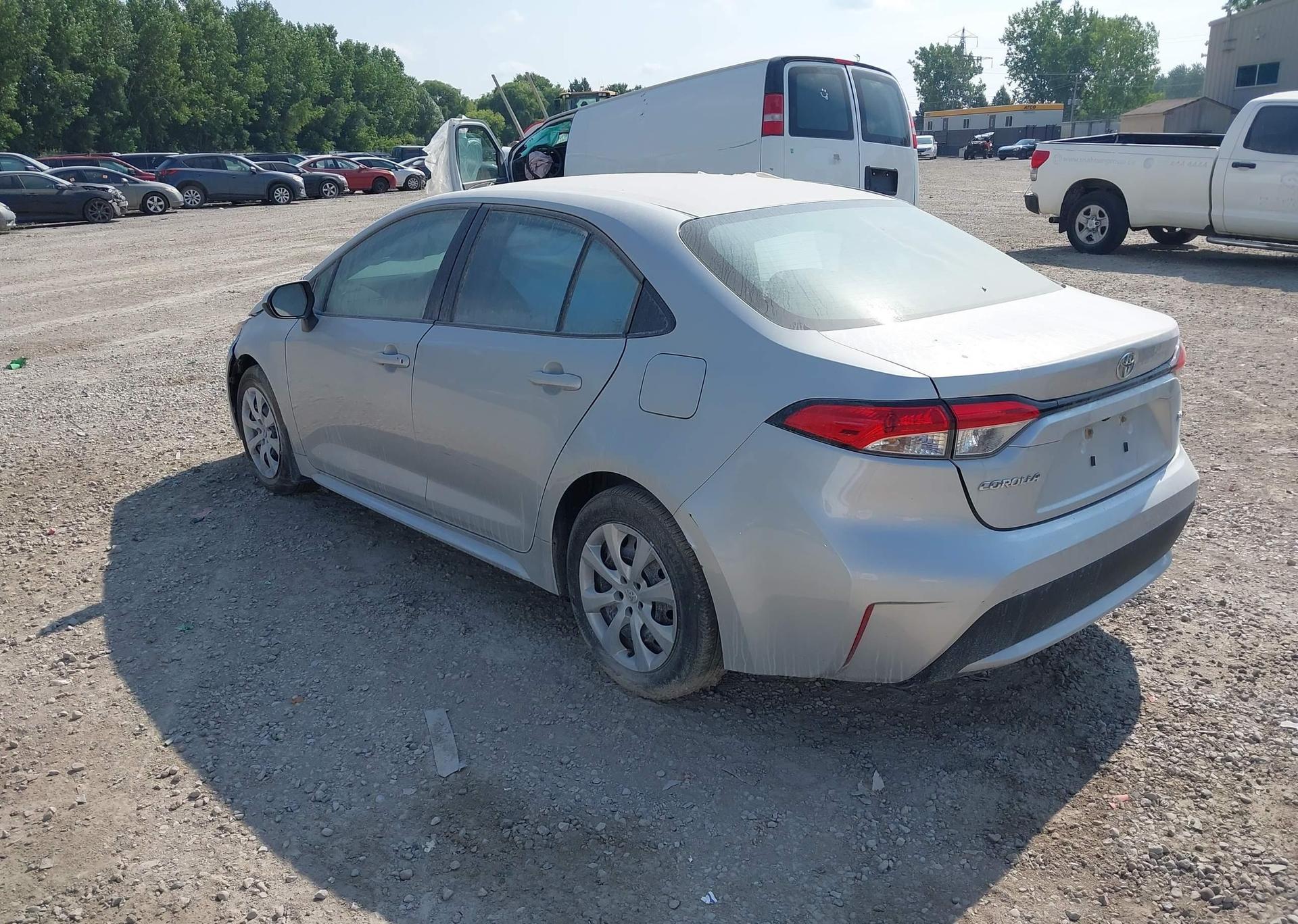 2022 TOYOTA COROLLA LE