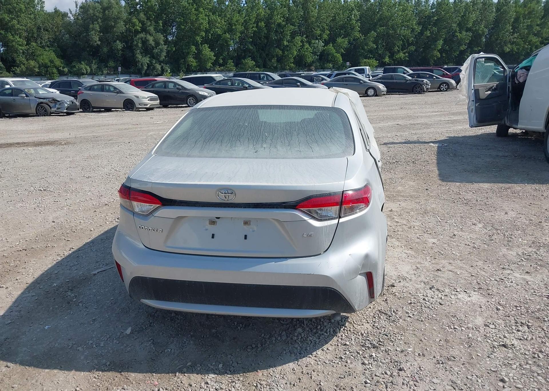 2022 TOYOTA COROLLA LE