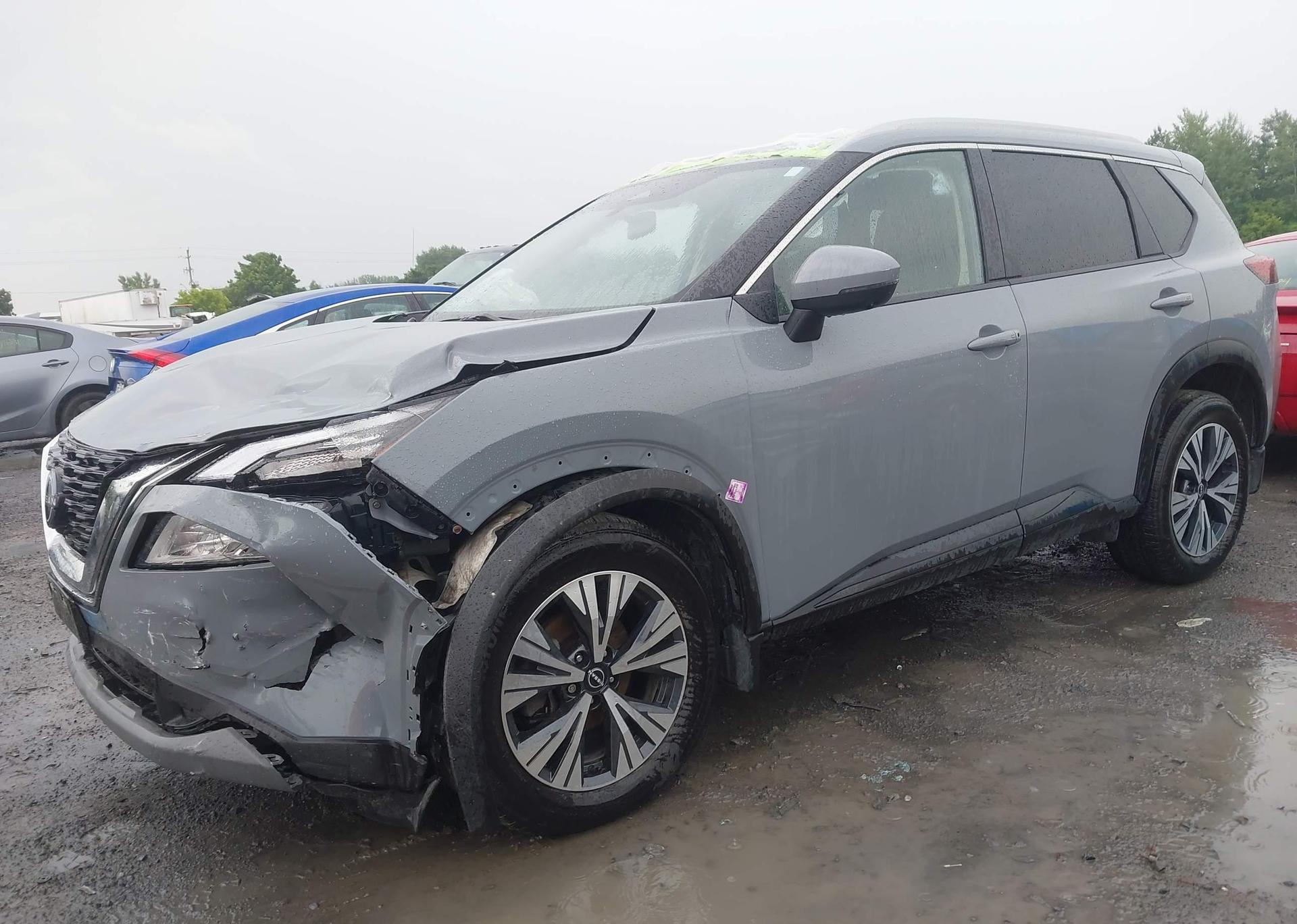 2022 NISSAN ROGUE SV