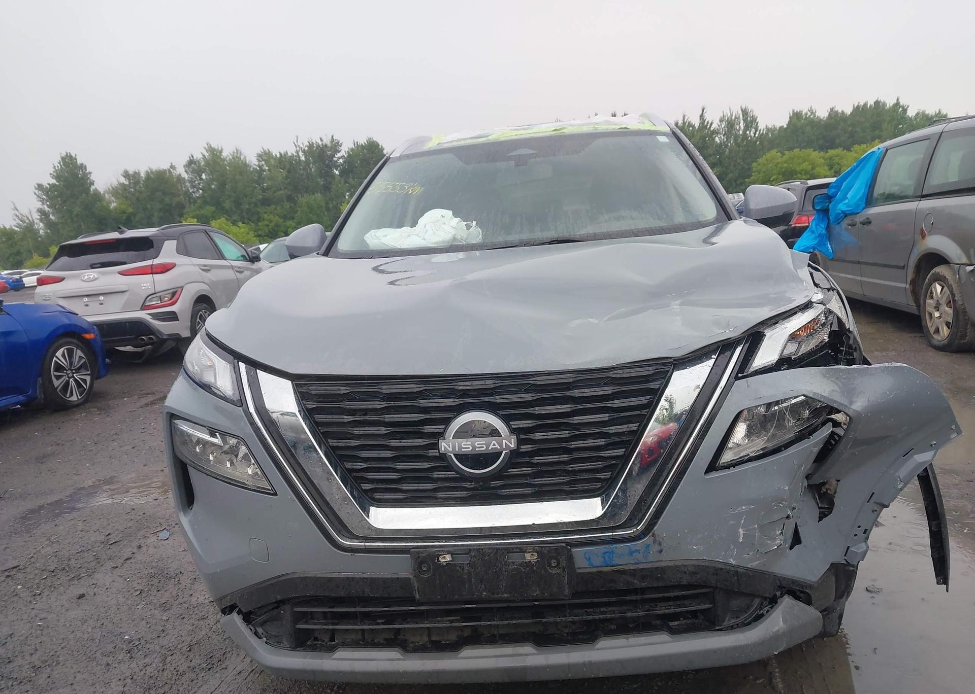 2022 NISSAN ROGUE SV