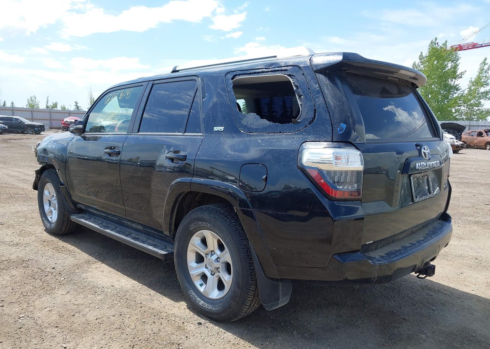 2018 TOYOTA 4RUNNER SR5 PREM