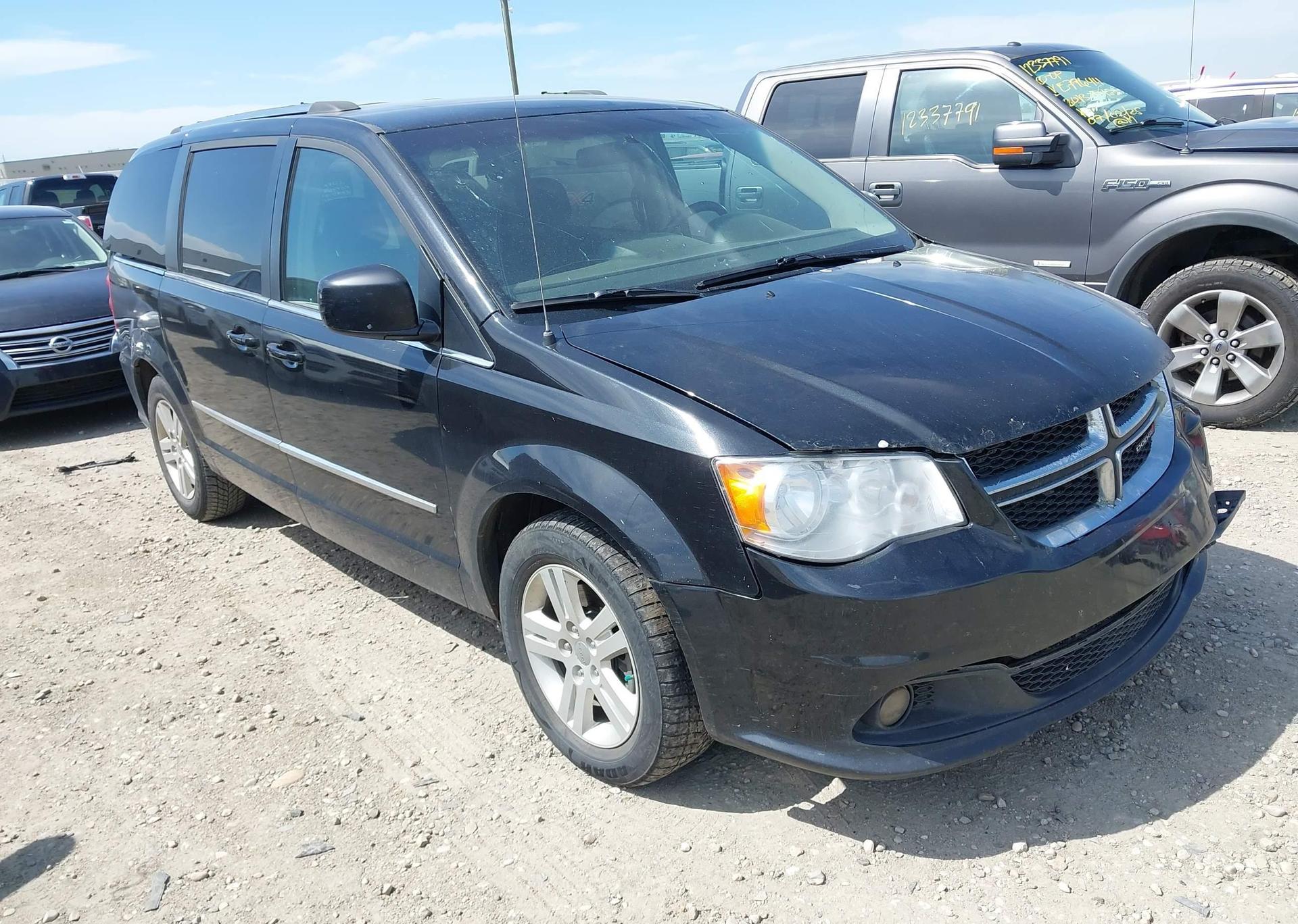 2017 DODGE GRAND CARAVAN CREW