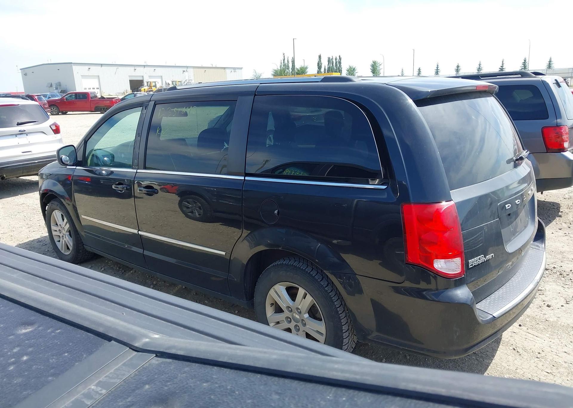 2017 DODGE GRAND CARAVAN CREW
